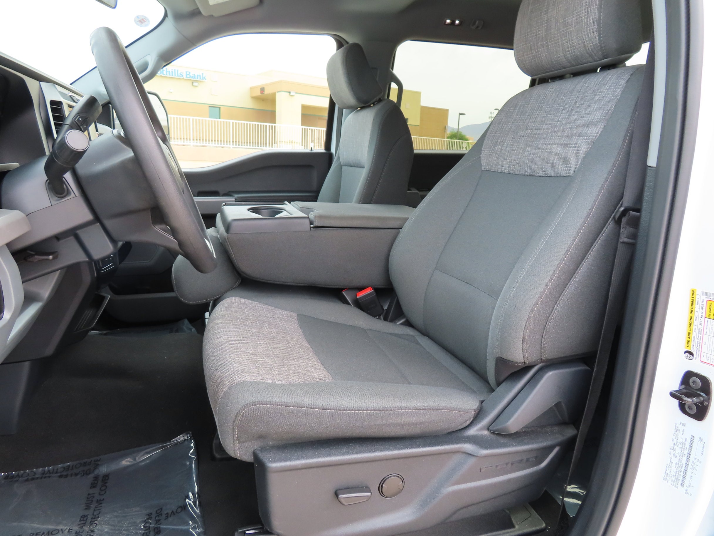 2026 Ford F-350 Super Duty XLT - Photo 12