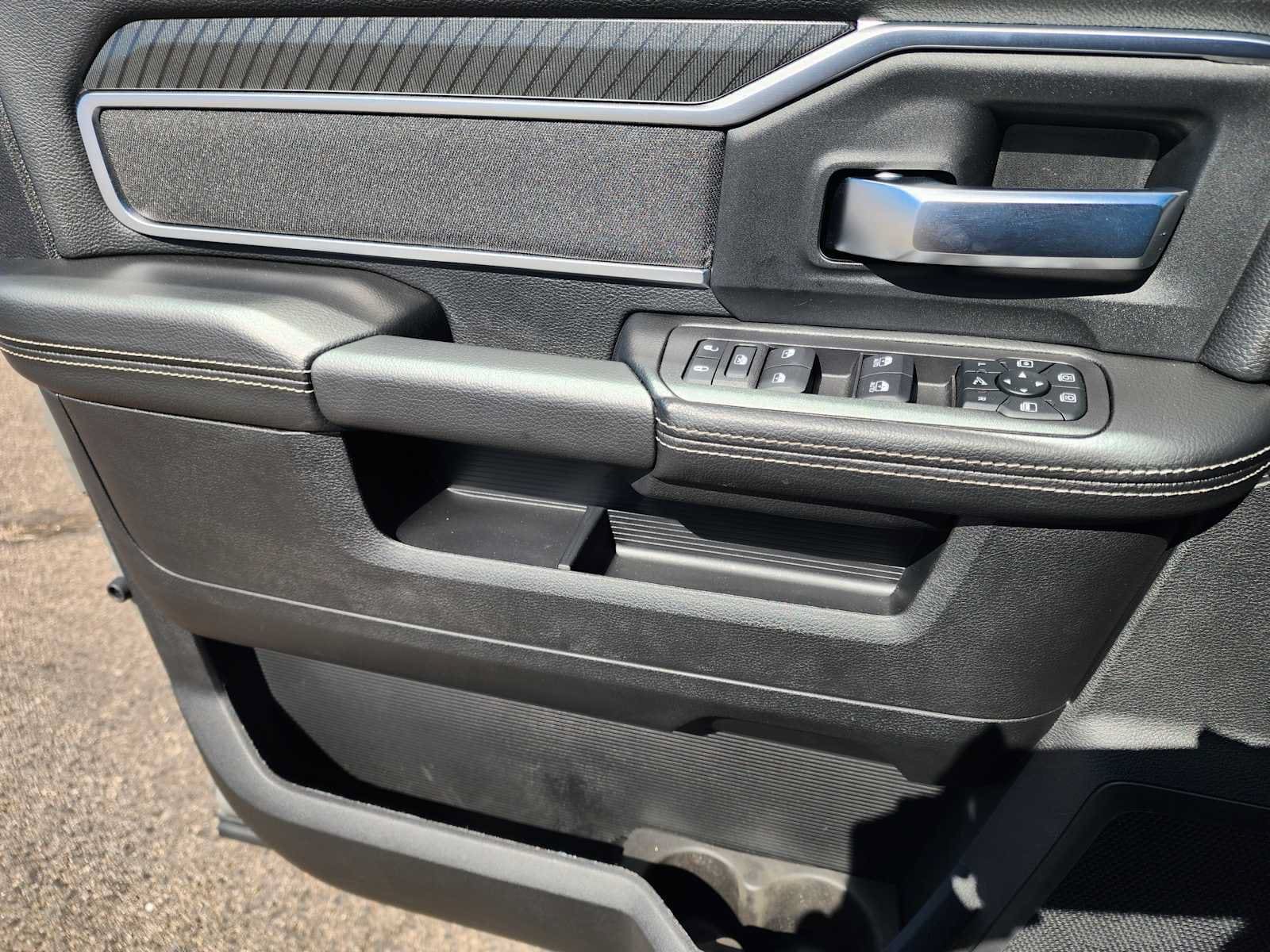 2026 RAM 2500 Big Horn - Photo 15