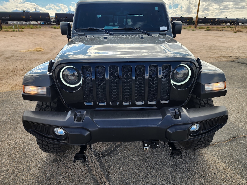 2023 Jeep Gladiator Willys photo 4