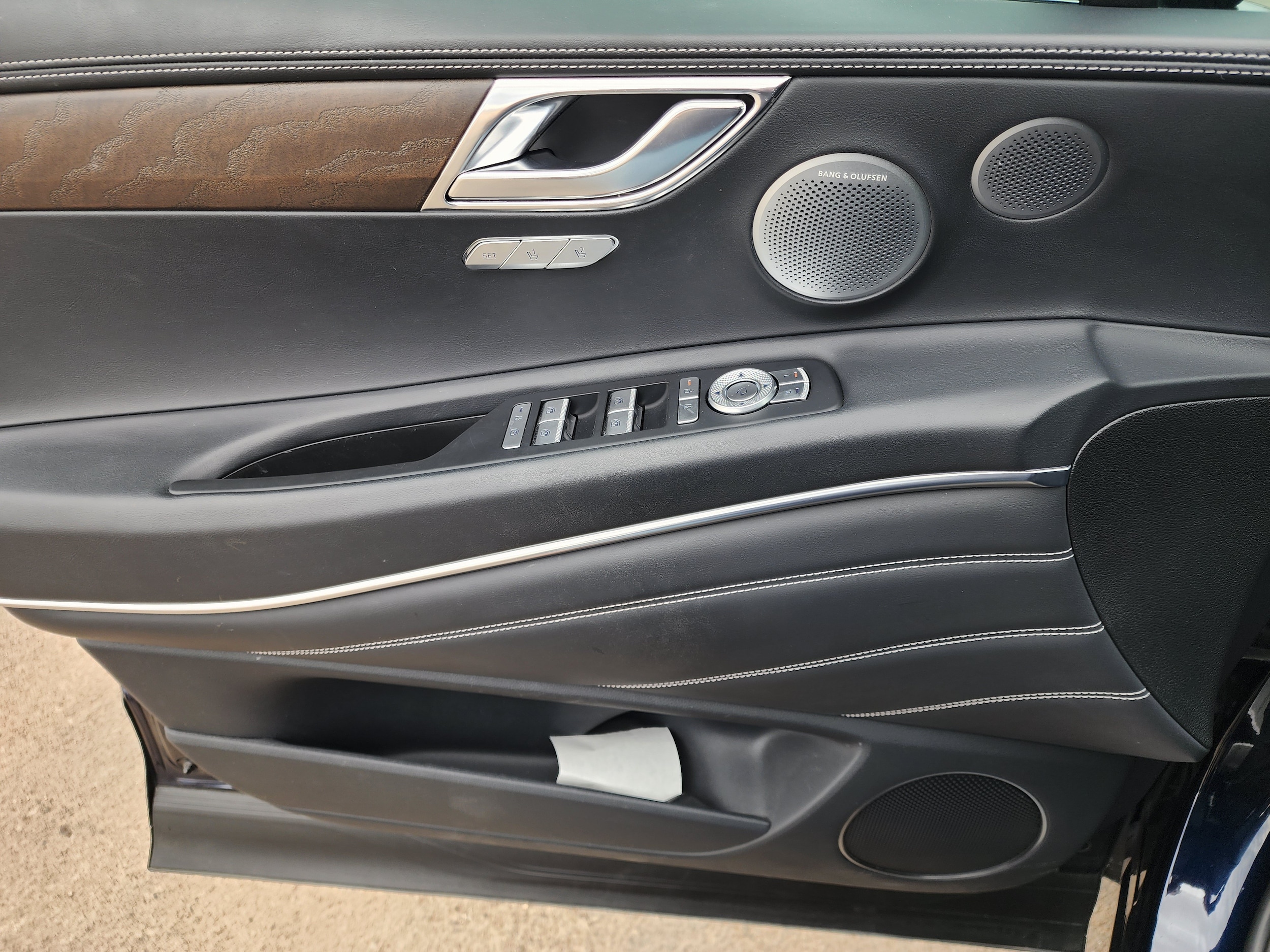 2025 GENESIS GV80 Prestige - Photo 18