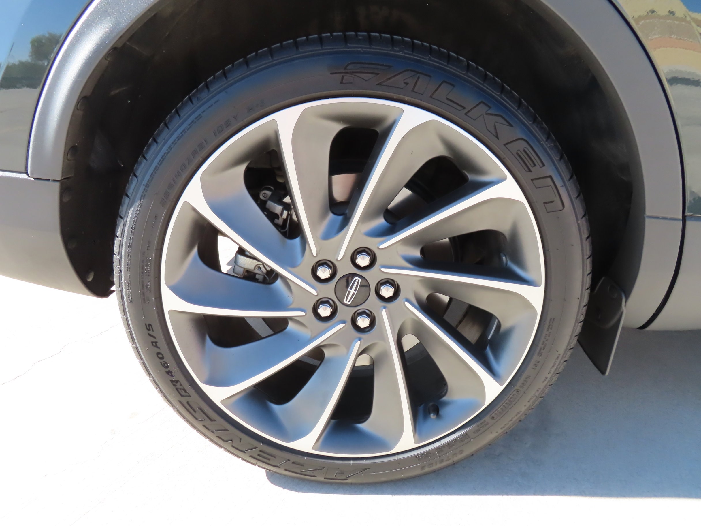 2022 Lincoln Nautilus Reserve - Photo 10