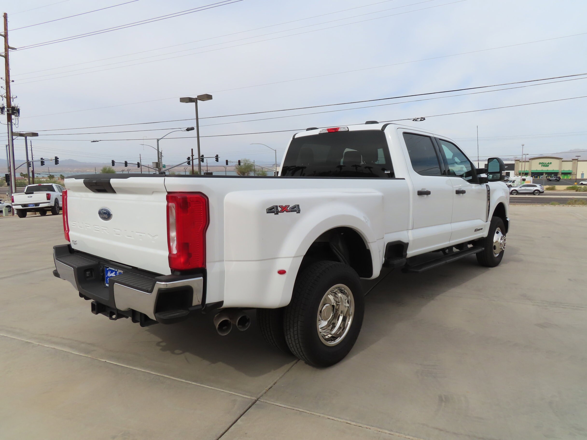 2026 Ford F-350 Super Duty XLT - Photo 8