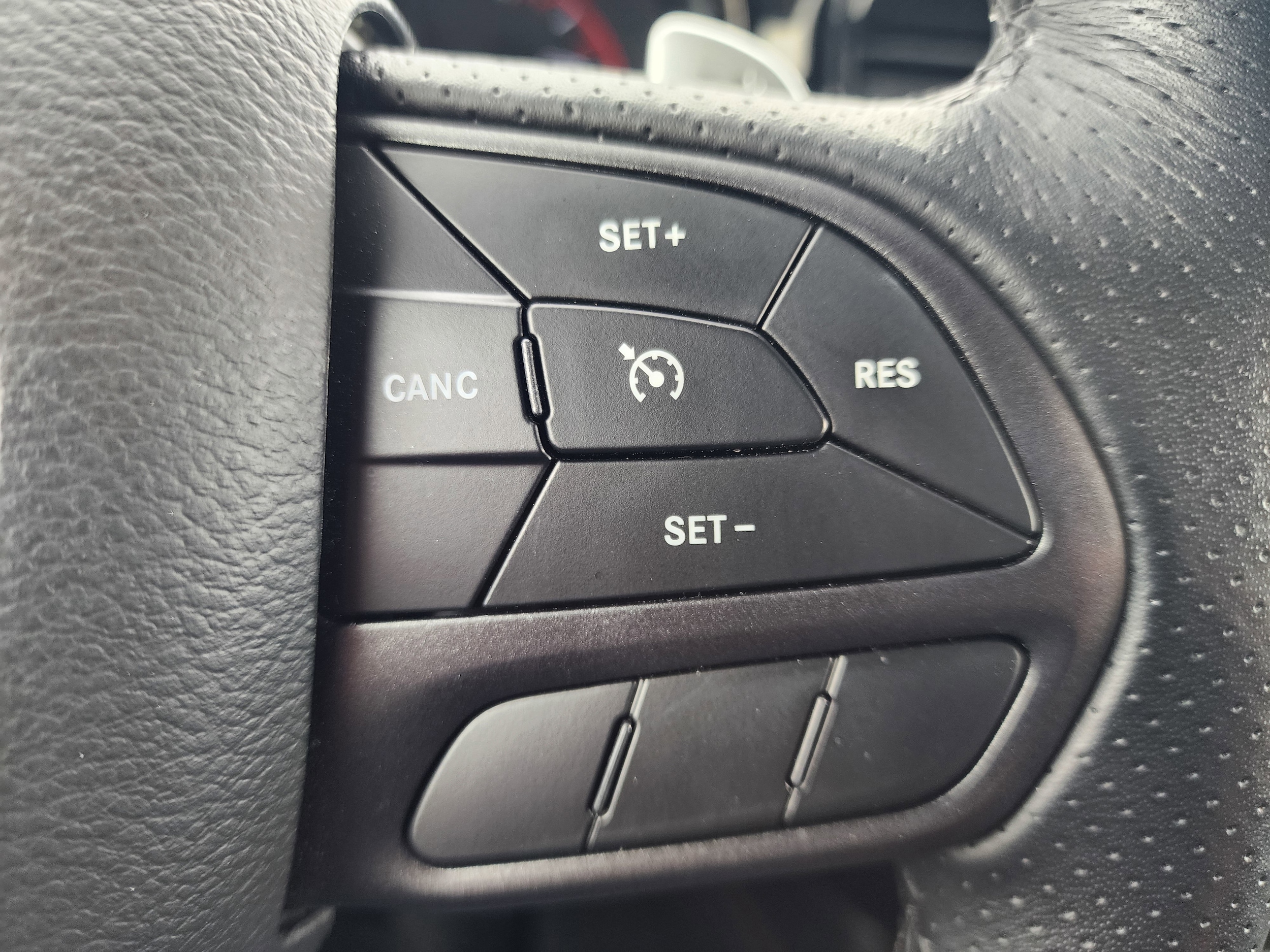 2025 Dodge Durango R/T - Photo 20