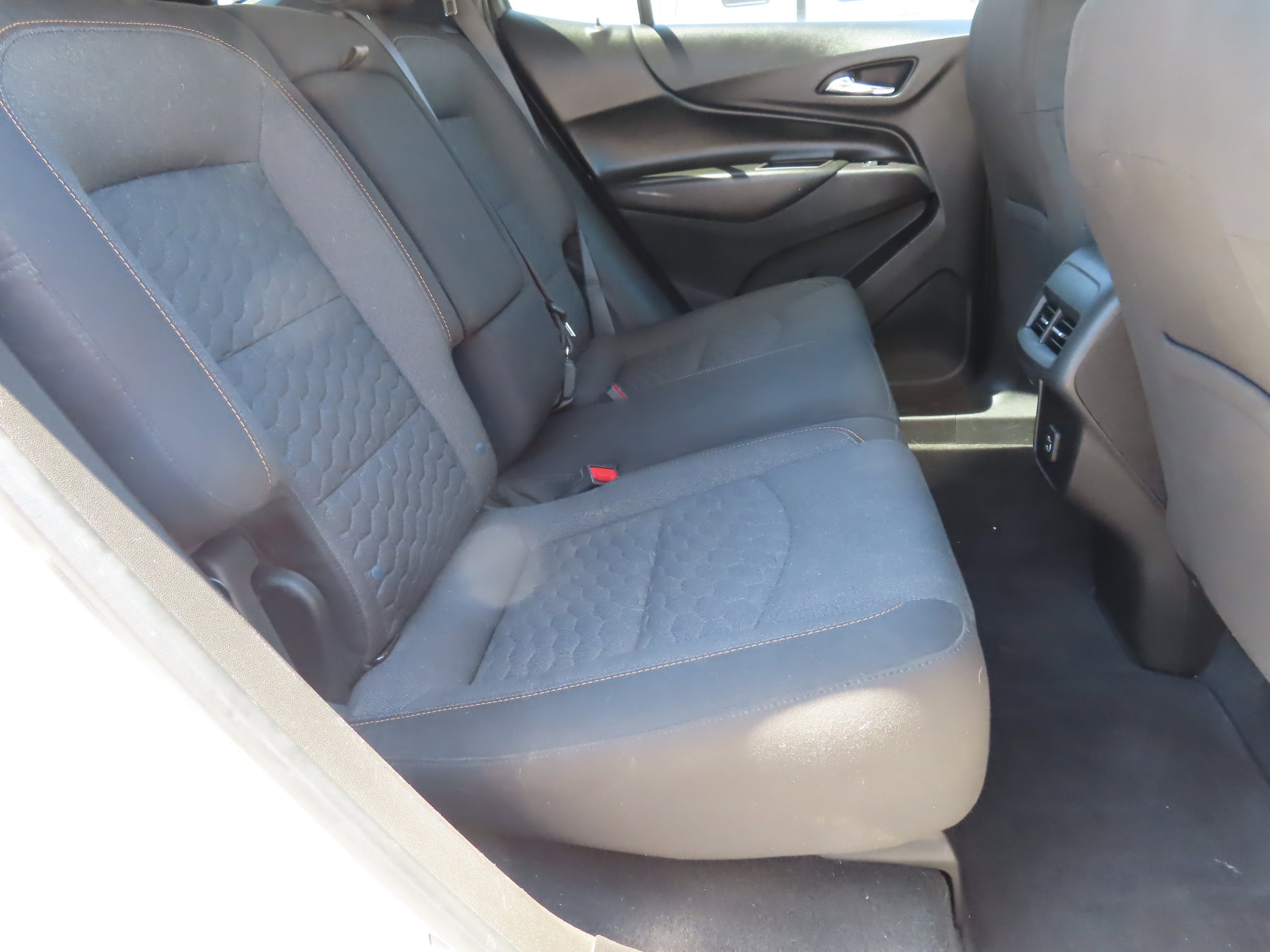 2021 Chevrolet Equinox LT - Photo 15