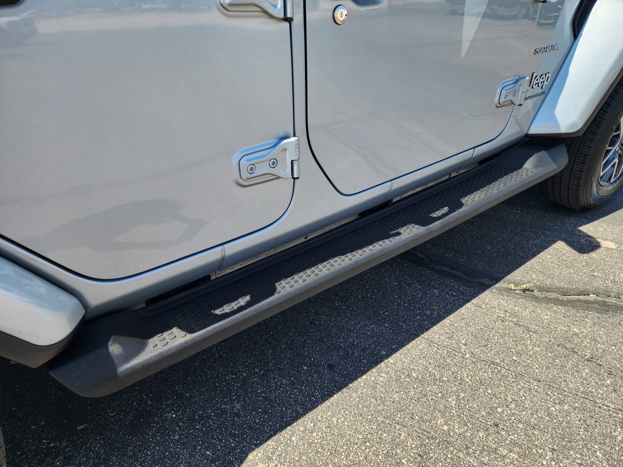 2024 Jeep Wrangler 4-Door Sahara - Photo 13