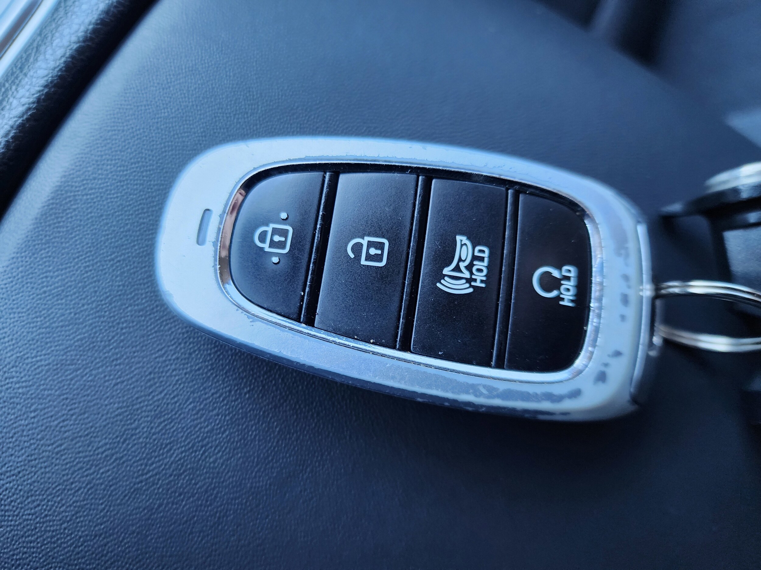 2022 Hyundai Santa Fe SEL - Photo 23