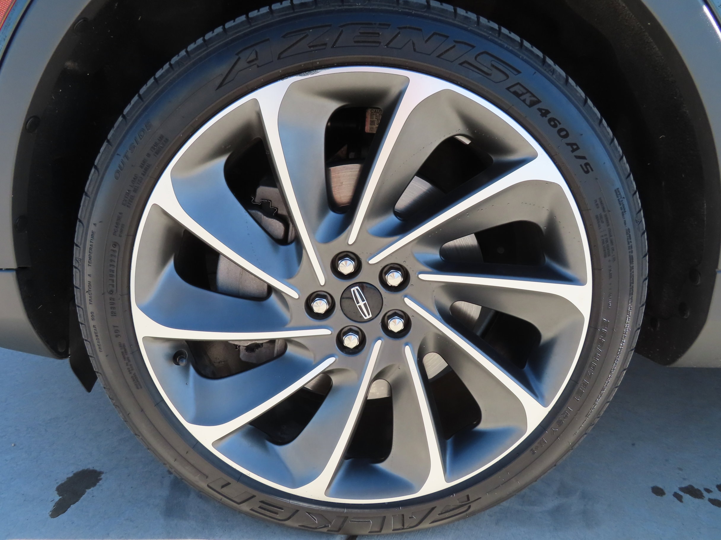 2022 Lincoln Nautilus Reserve - Photo 5