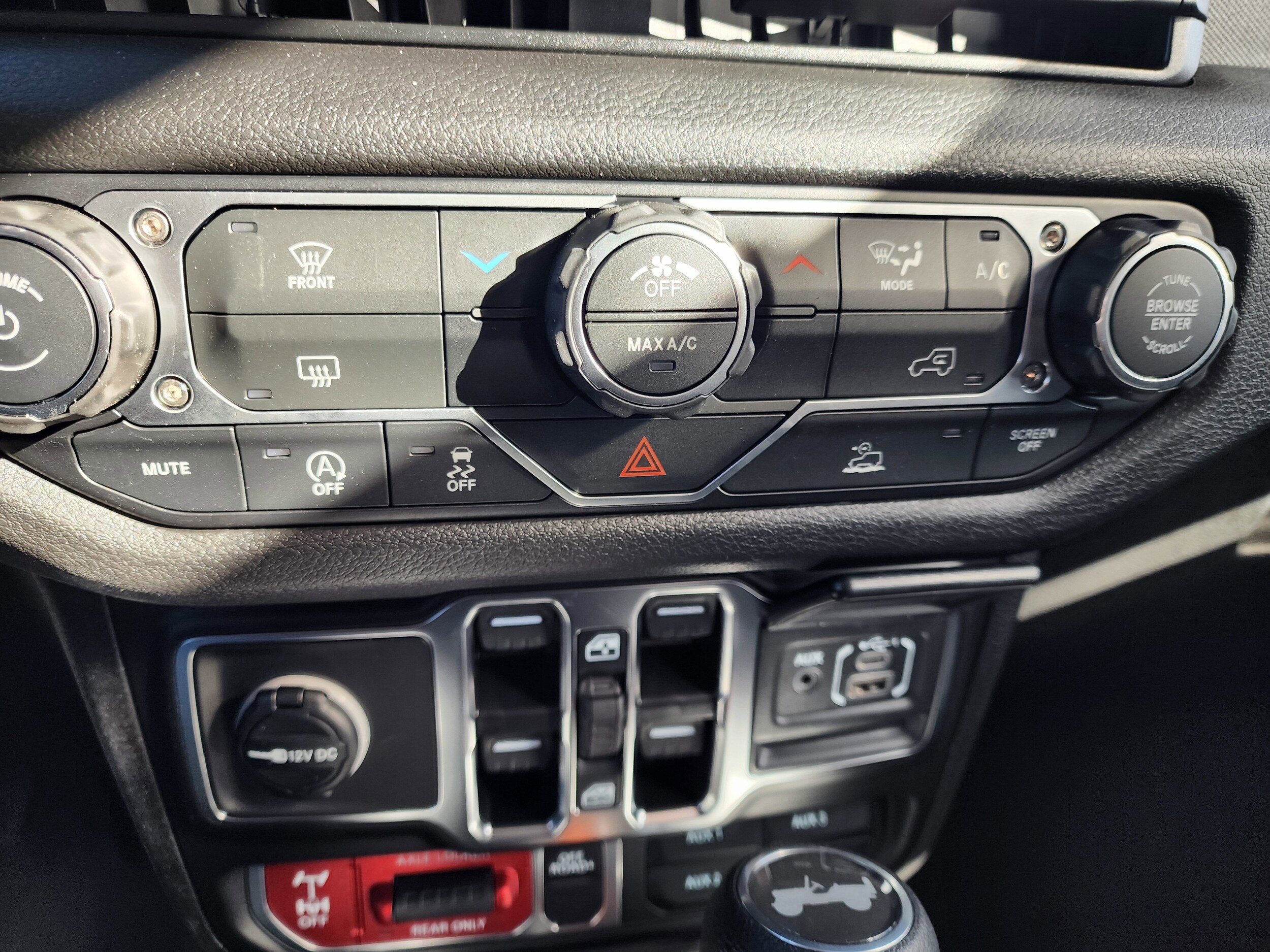 2026 Jeep Wrangler 4-Door Willys - Photo 20