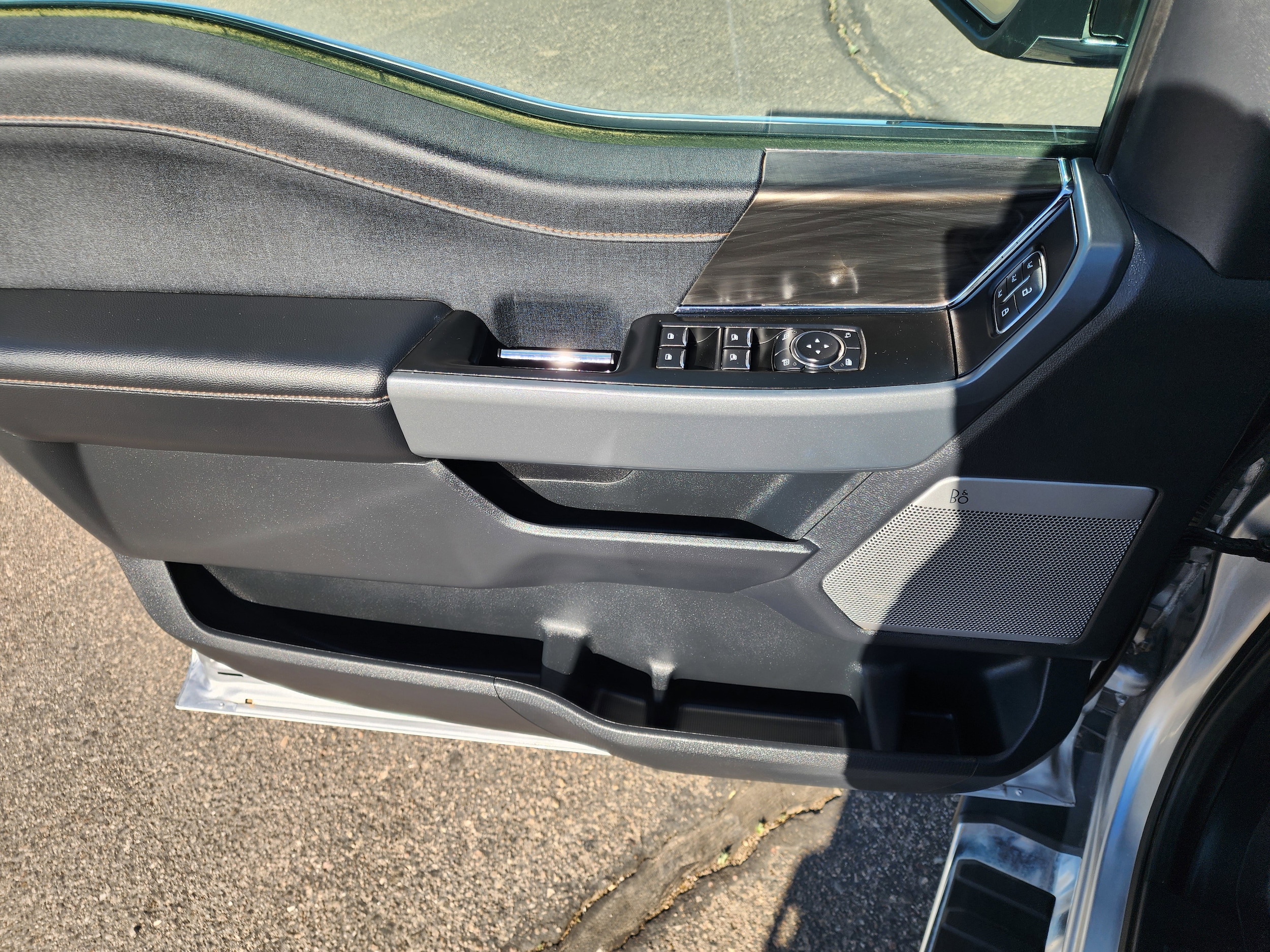 2024 Ford F-150 Lariat - Photo 20