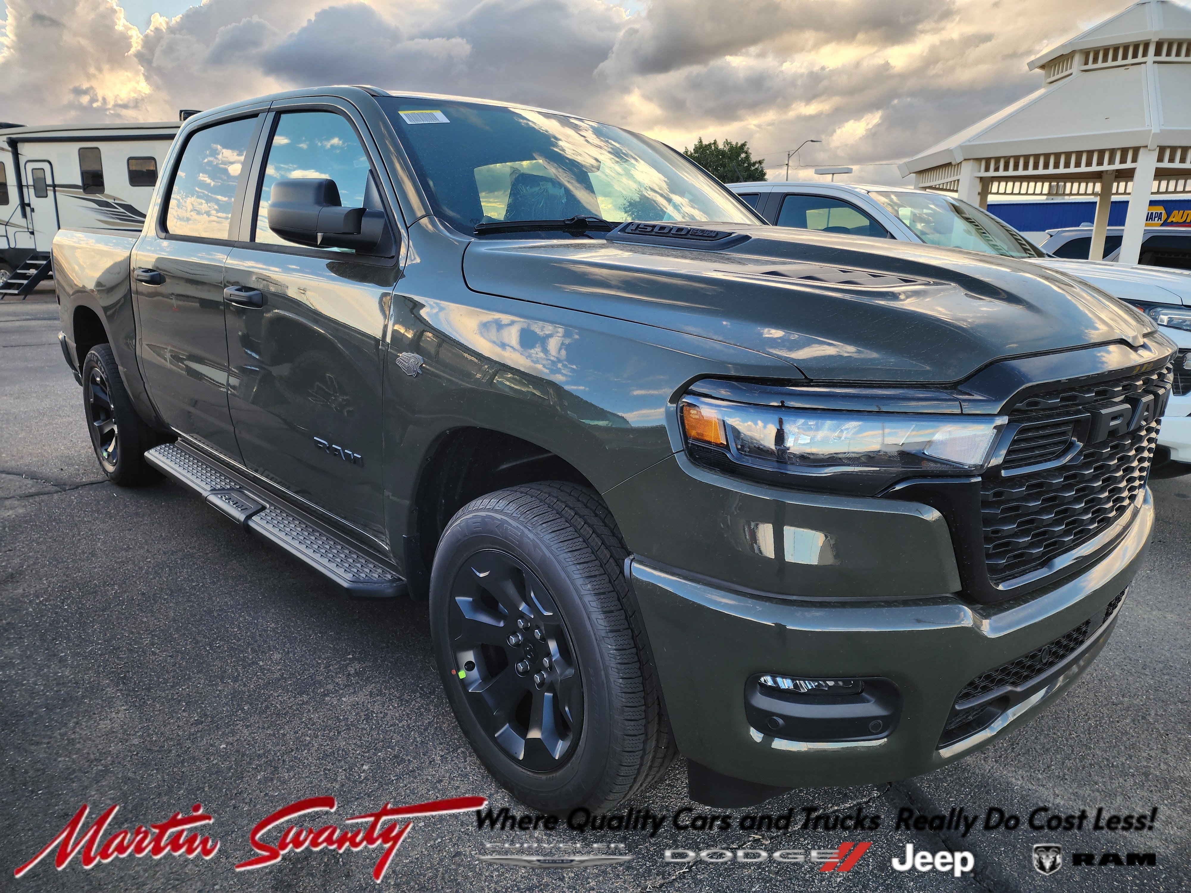 2027 RAM 1500 Pickup Express