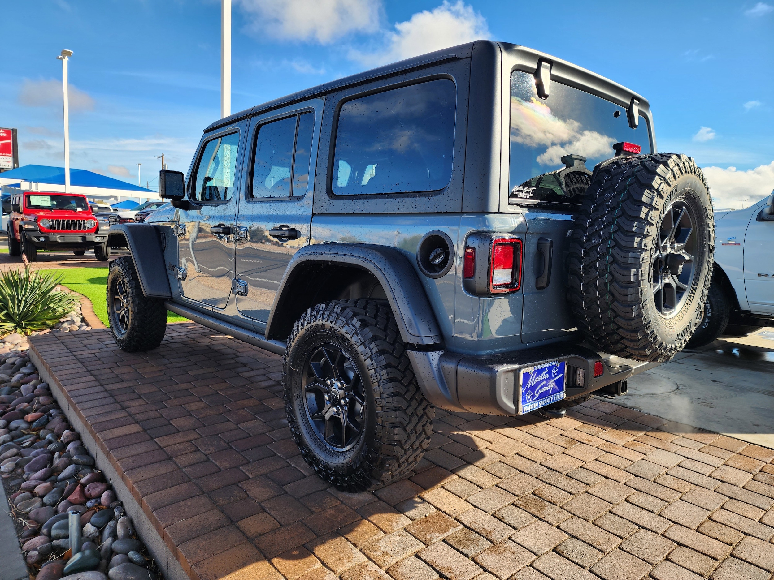 2026 Jeep Wrangler 4-Door Willys - Photo 6