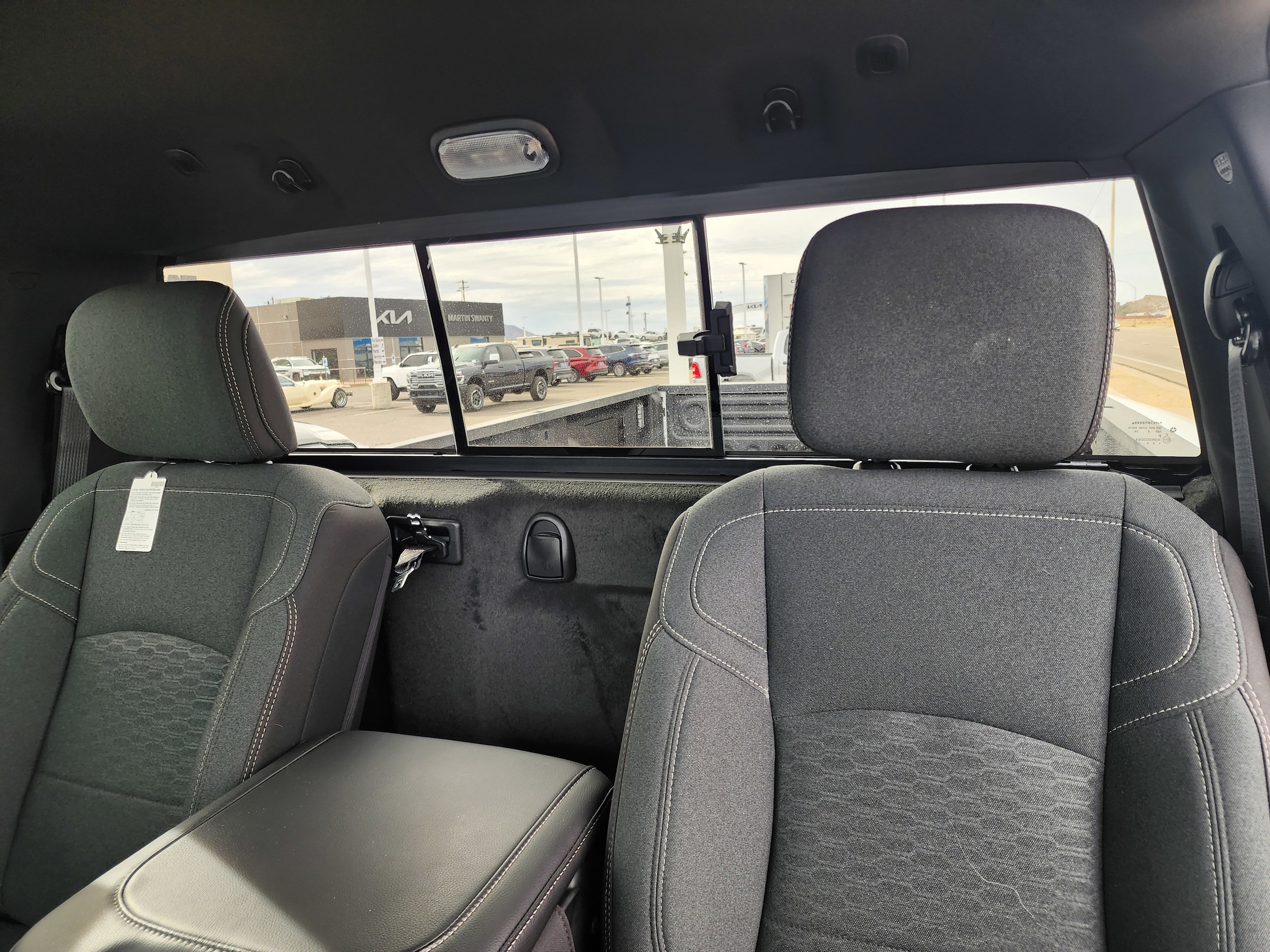 2026 RAM 3500 Big Horn - Photo 11