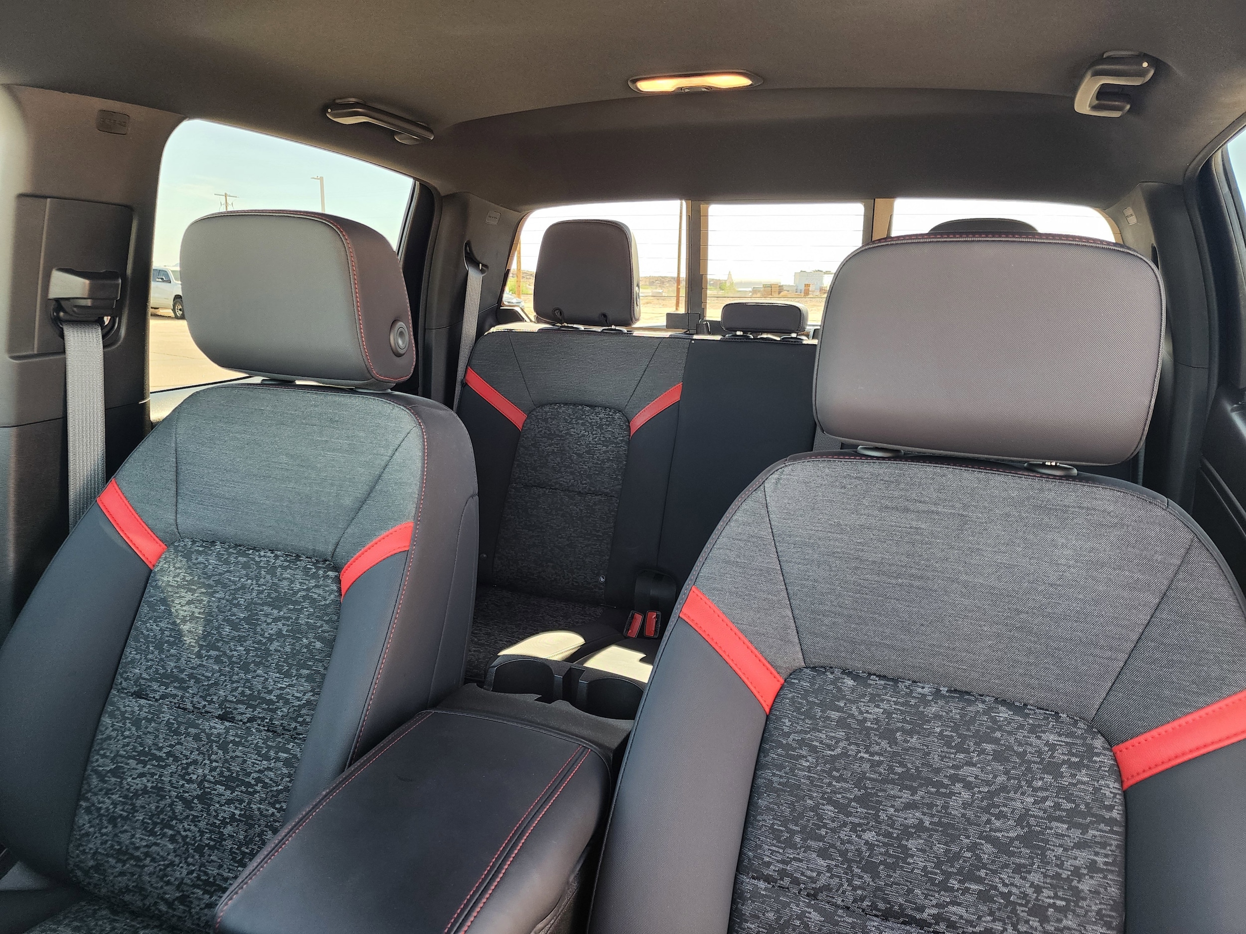 2026 Chevrolet Colorado Z71 - Photo 18