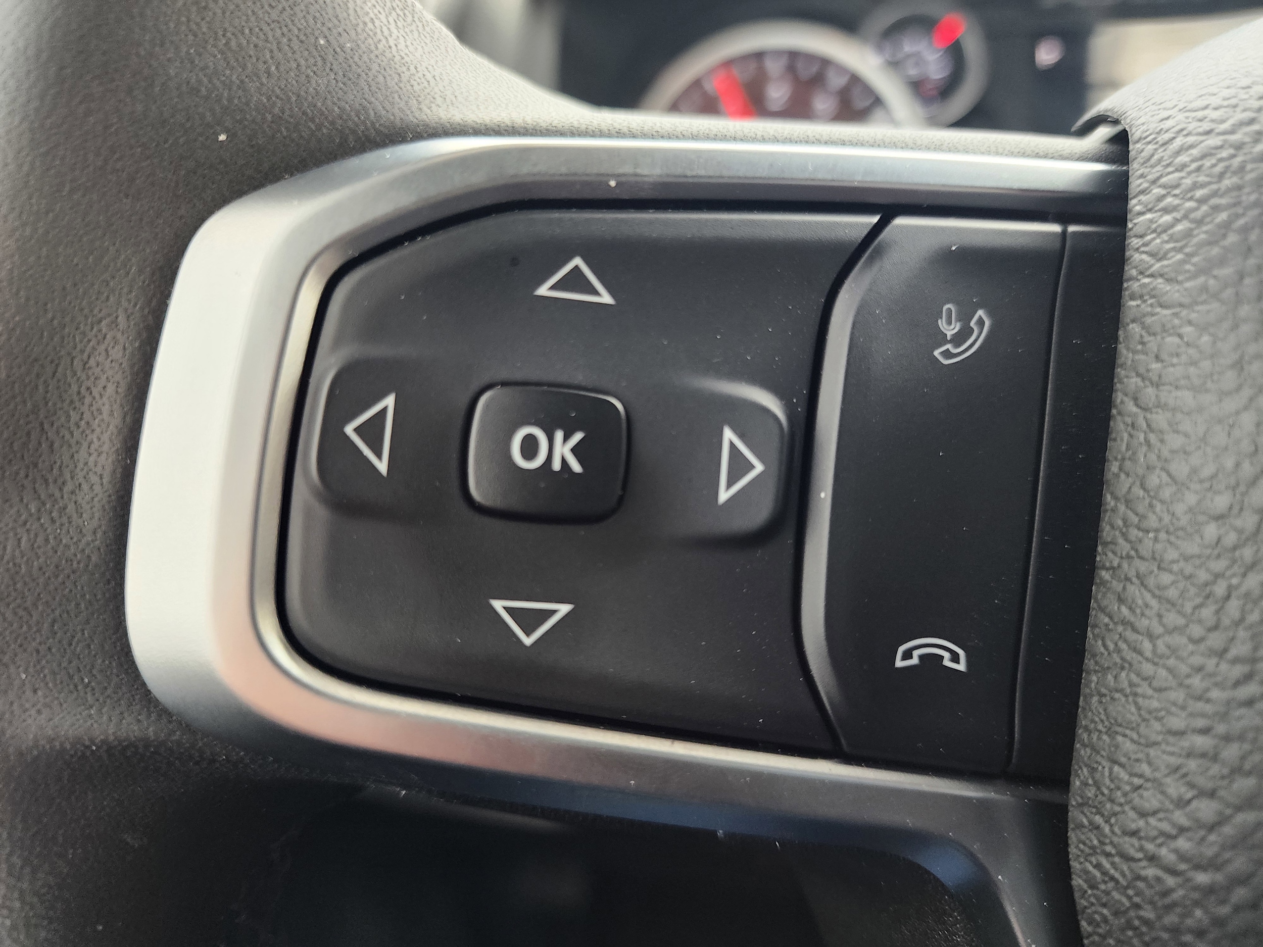 2026 RAM 3500 Big Horn - Photo 13