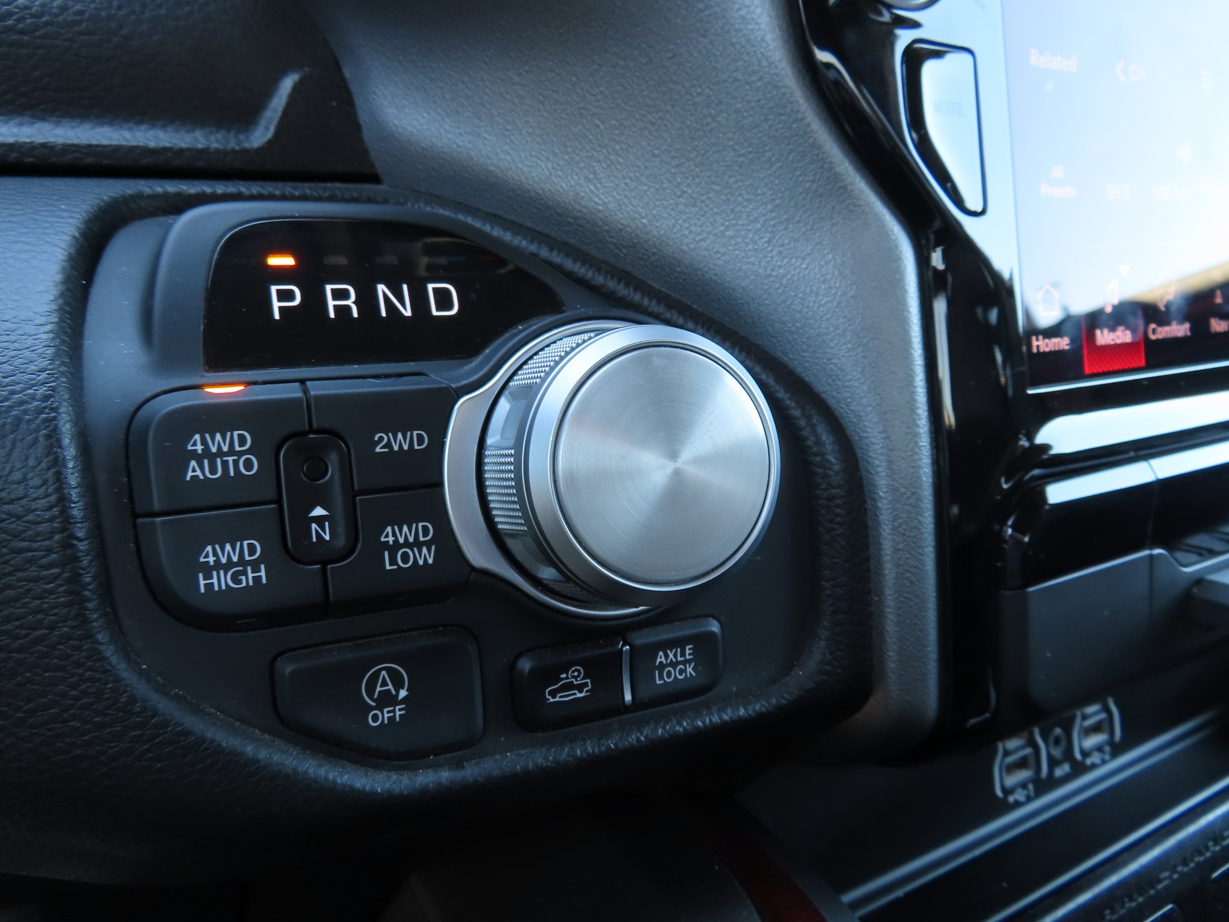 2025 RAM Ram 1500 Pickup Rebel - Photo 24