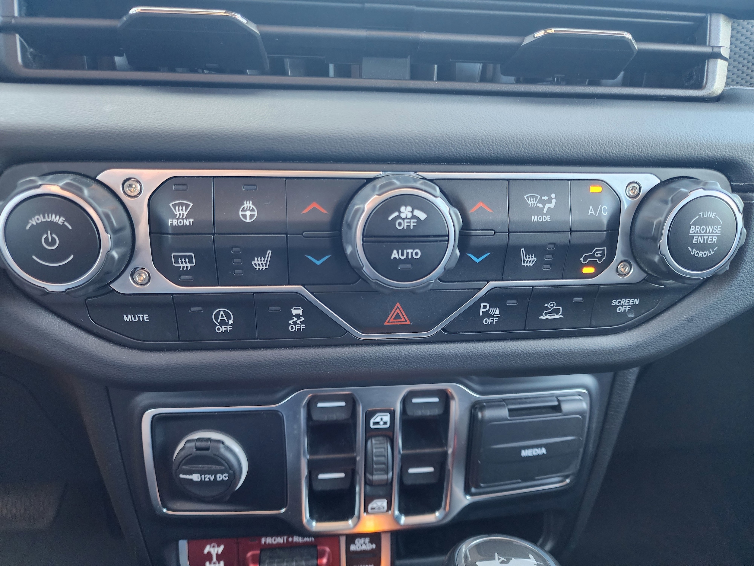 2024 Jeep Wrangler 4-Door Rubicon X - Photo 26