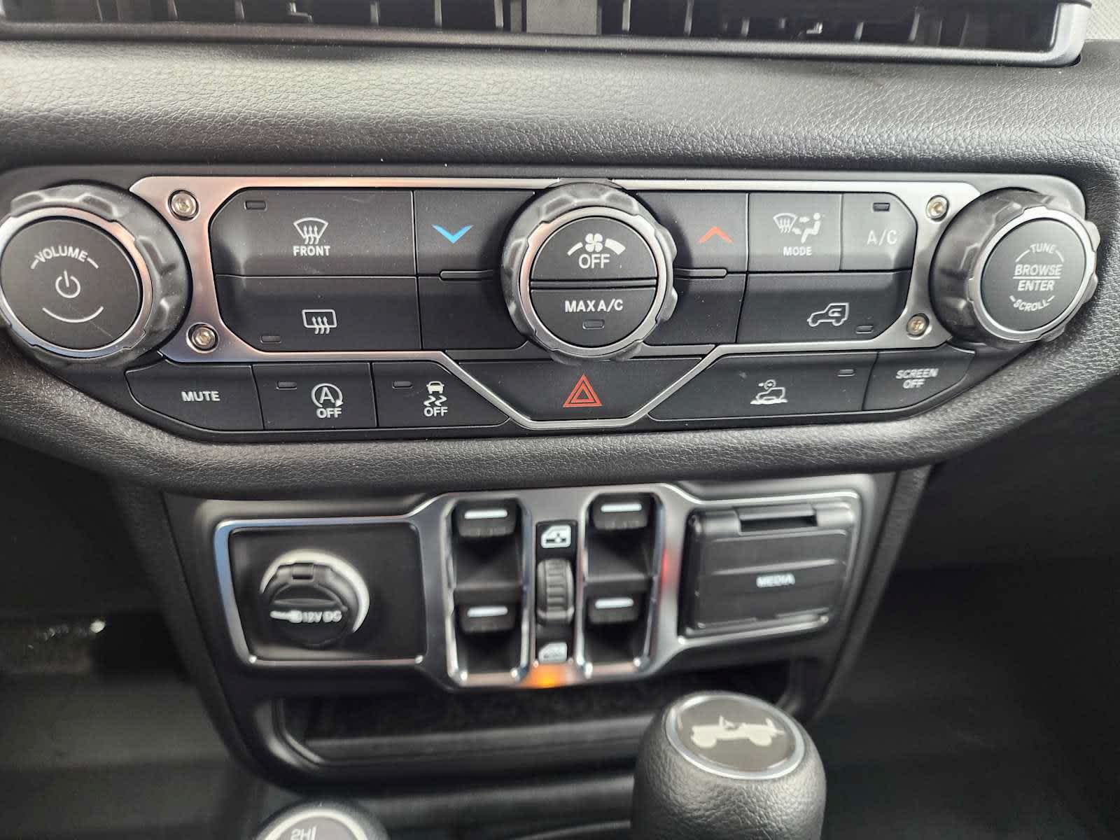 2026 Jeep Wrangler 4-Door Sport - Photo 19