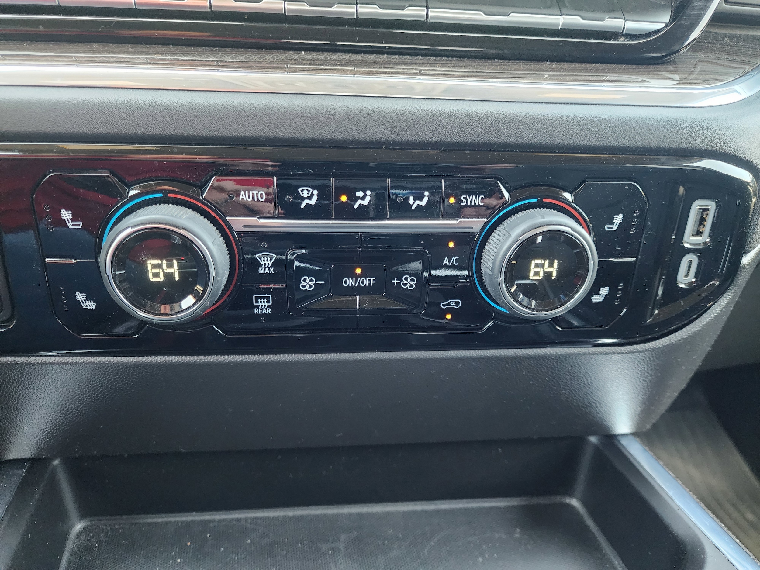 2024 Chevrolet Silverado 1500 LT Trail Boss - Photo 27