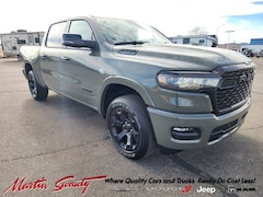 2026 Ram 1500 BIG HORN CREW CAB 4X4 5'7 BOX Pickup