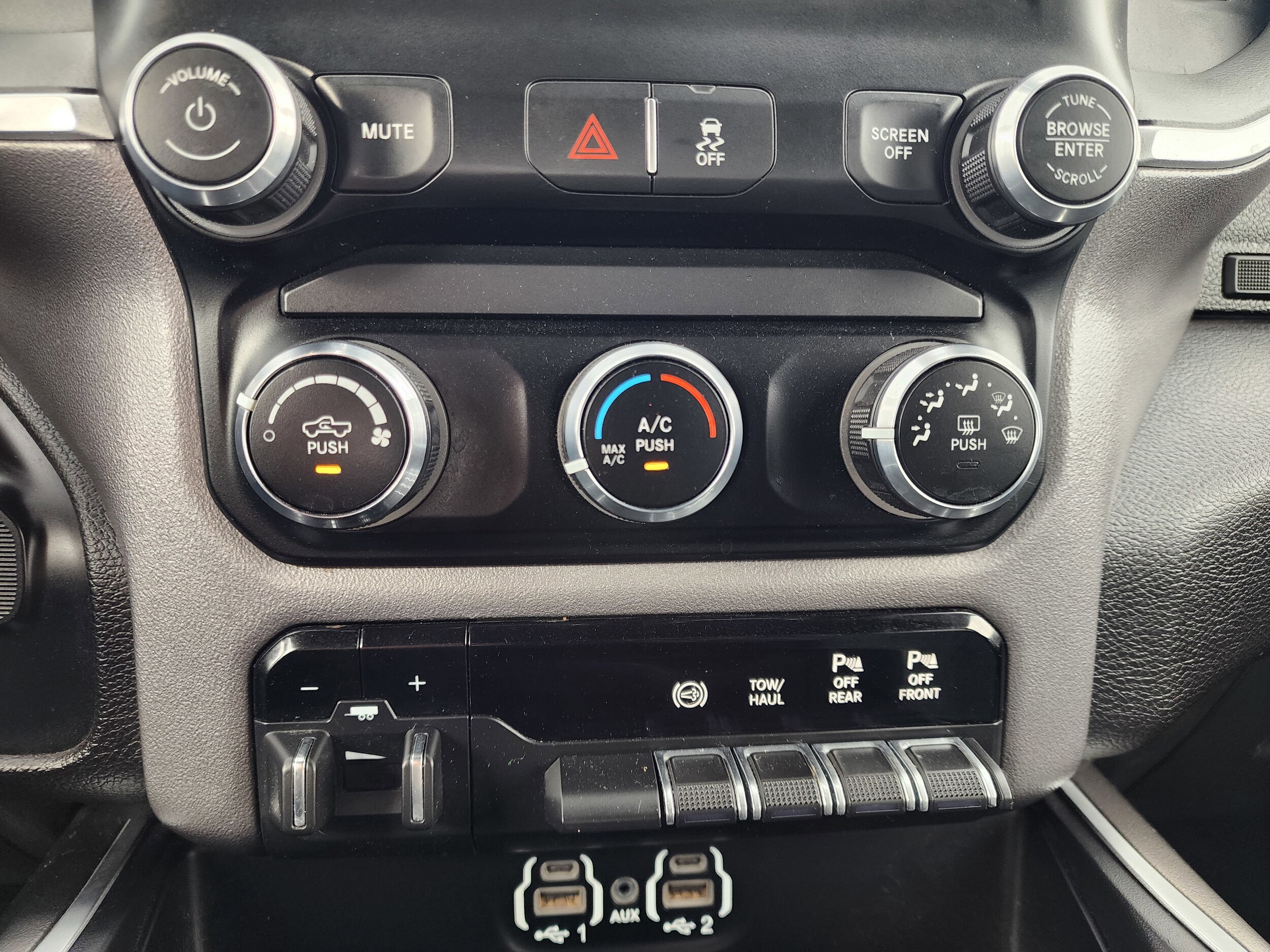 2024 RAM Ram 2500 Pickup Big Horn - Photo 24