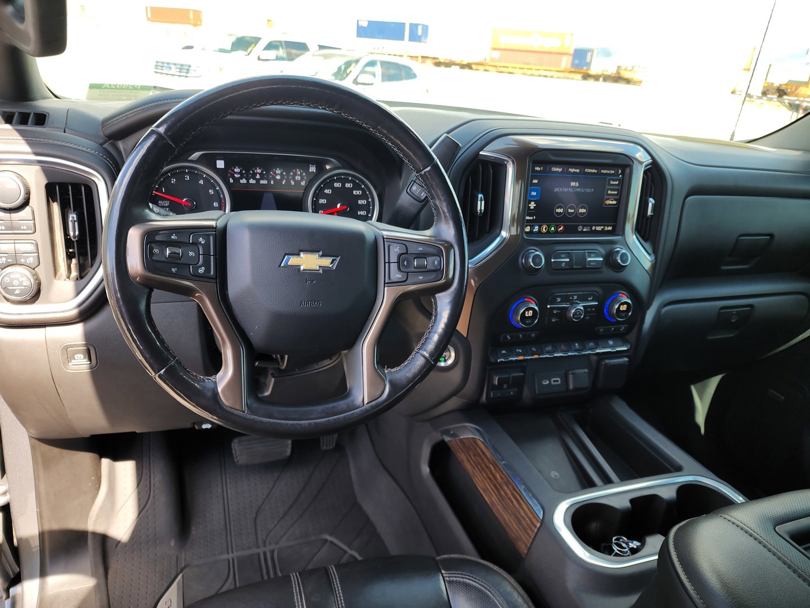 Used 2020 Chevrolet Silverado 1500 High Country with VIN 3GCUYHEL0LG211131 for sale in Kingman, AZ