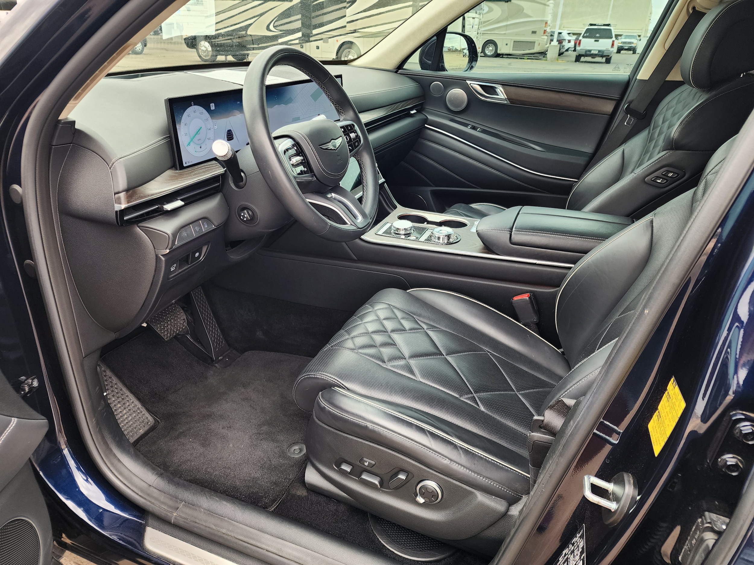 2025 GENESIS GV80 Prestige - Photo 16