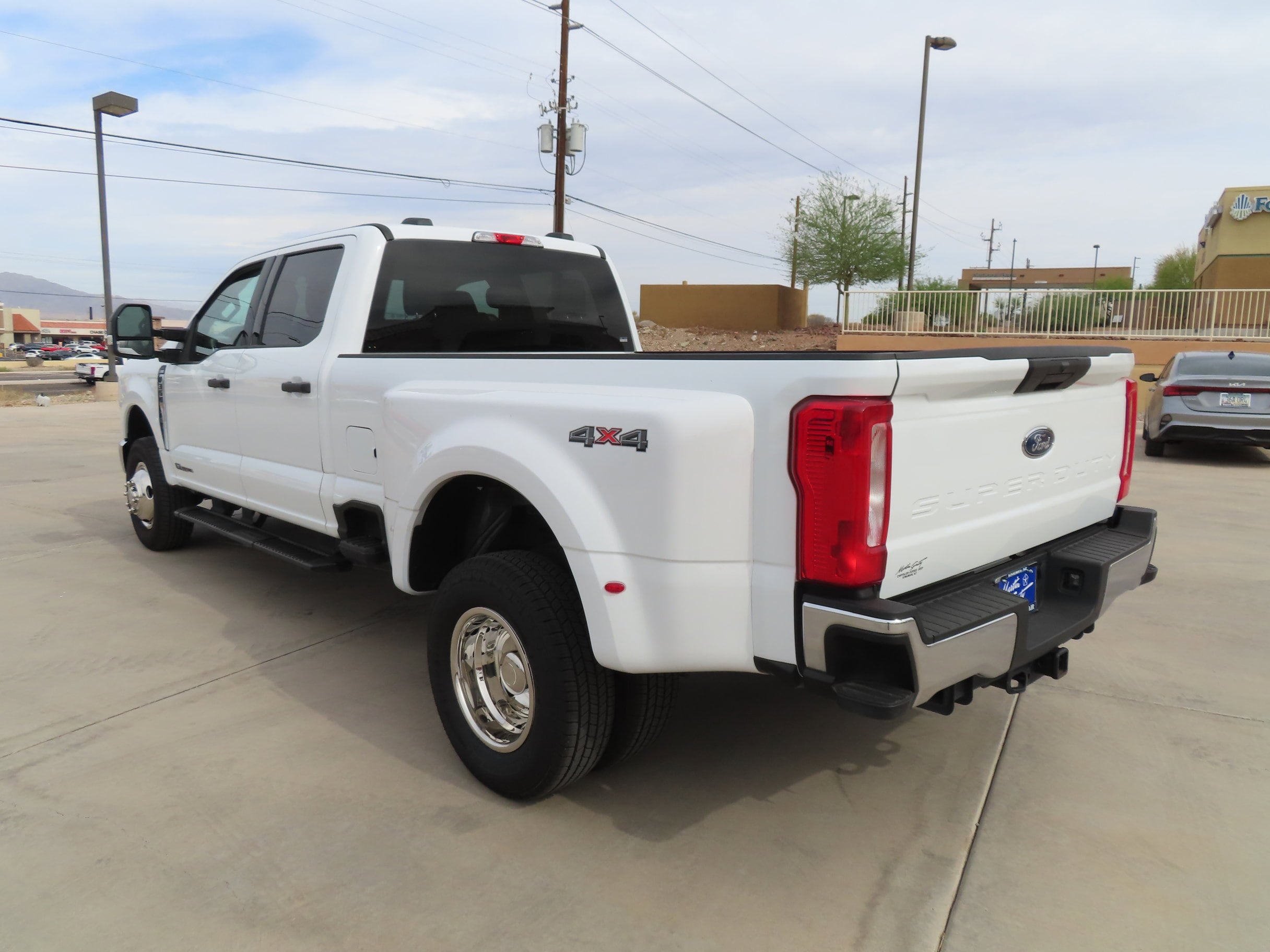 2026 Ford F-350 Super Duty XLT - Photo 7