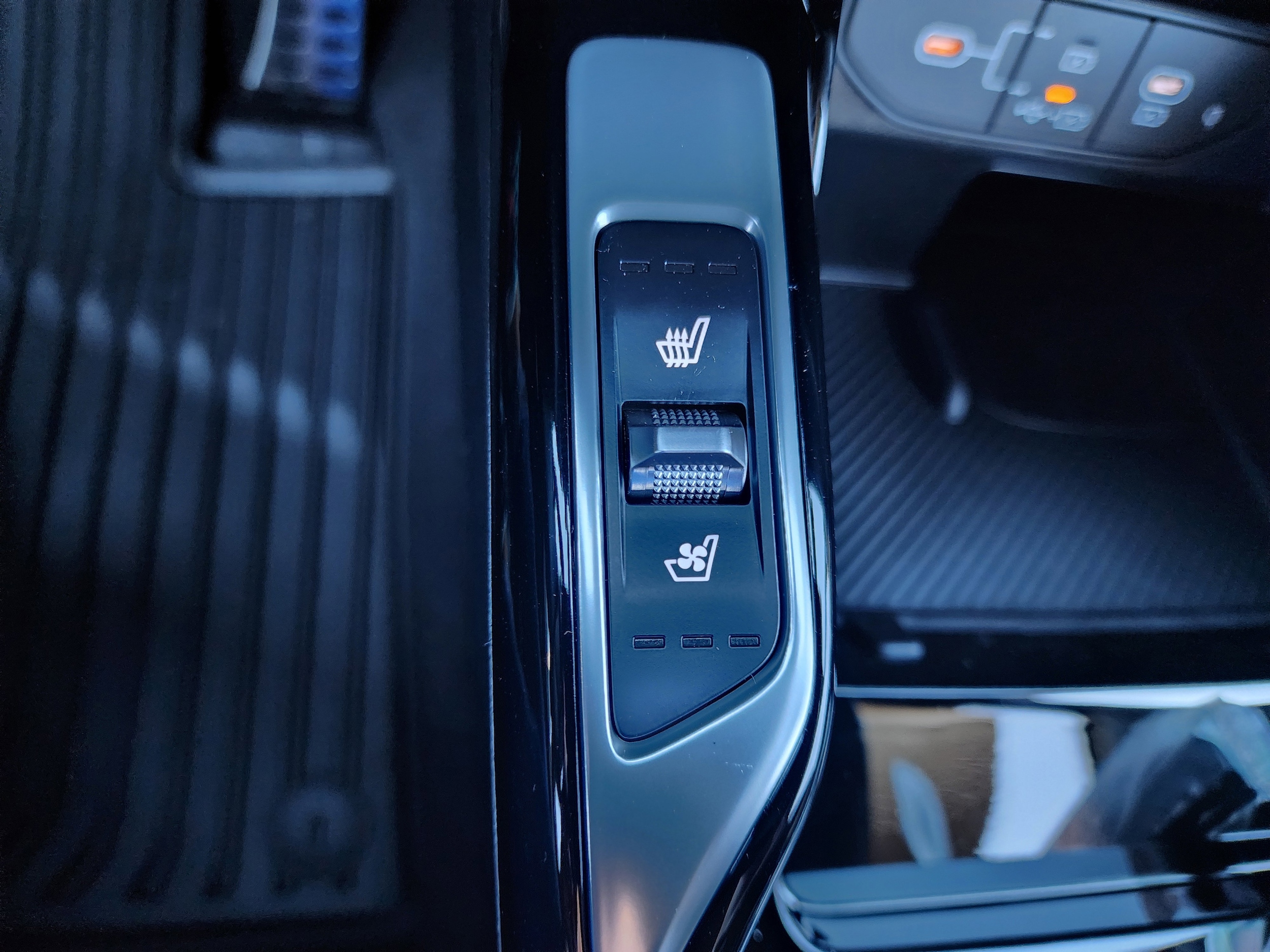 2026 Kia Sorento X-Line SX Prestige - Photo 27