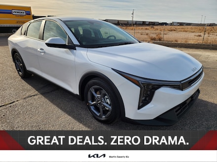 2025 Kia K4 LXS Sedan