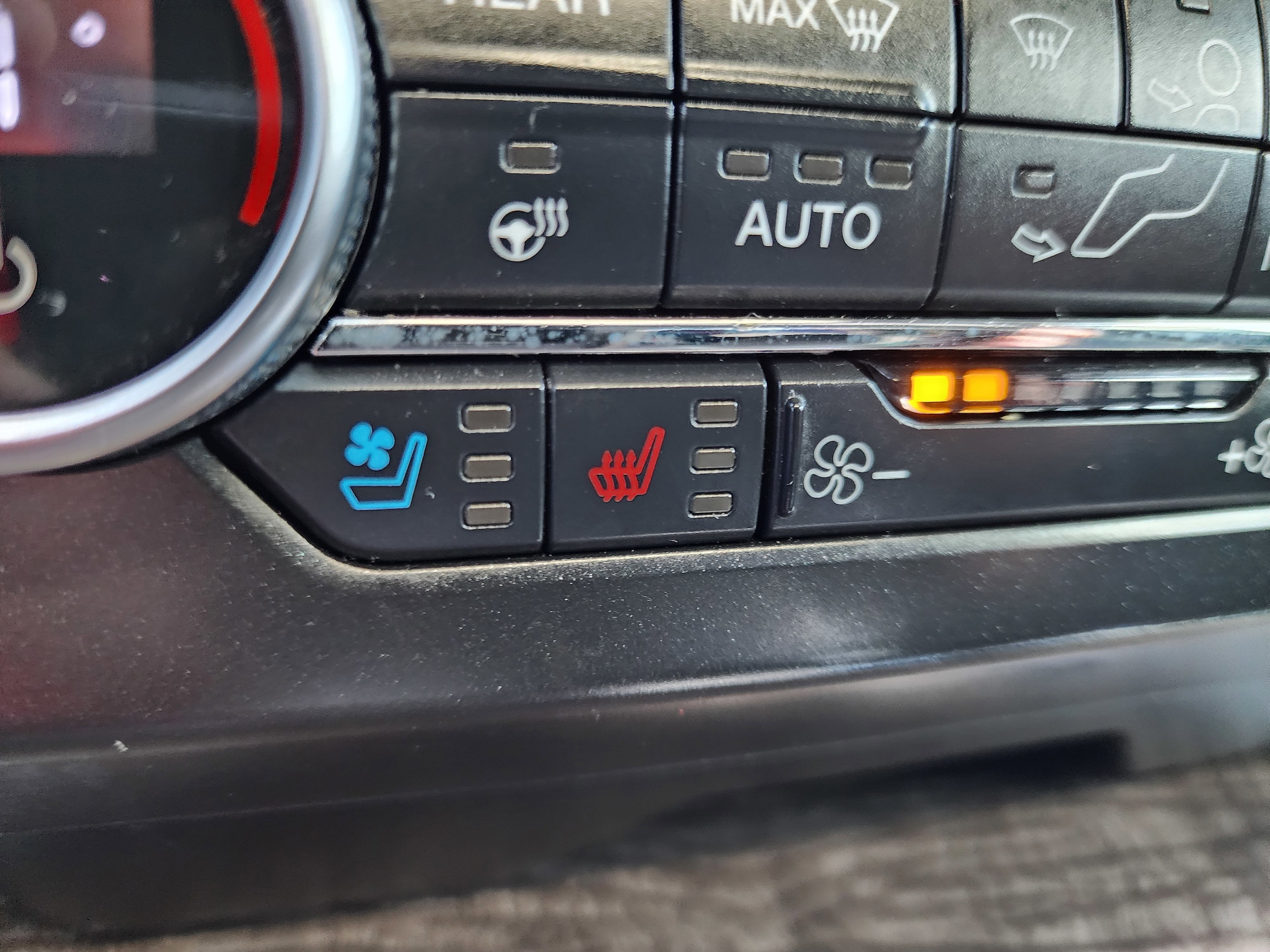 2020 Ford Expedition Limited - Photo 28