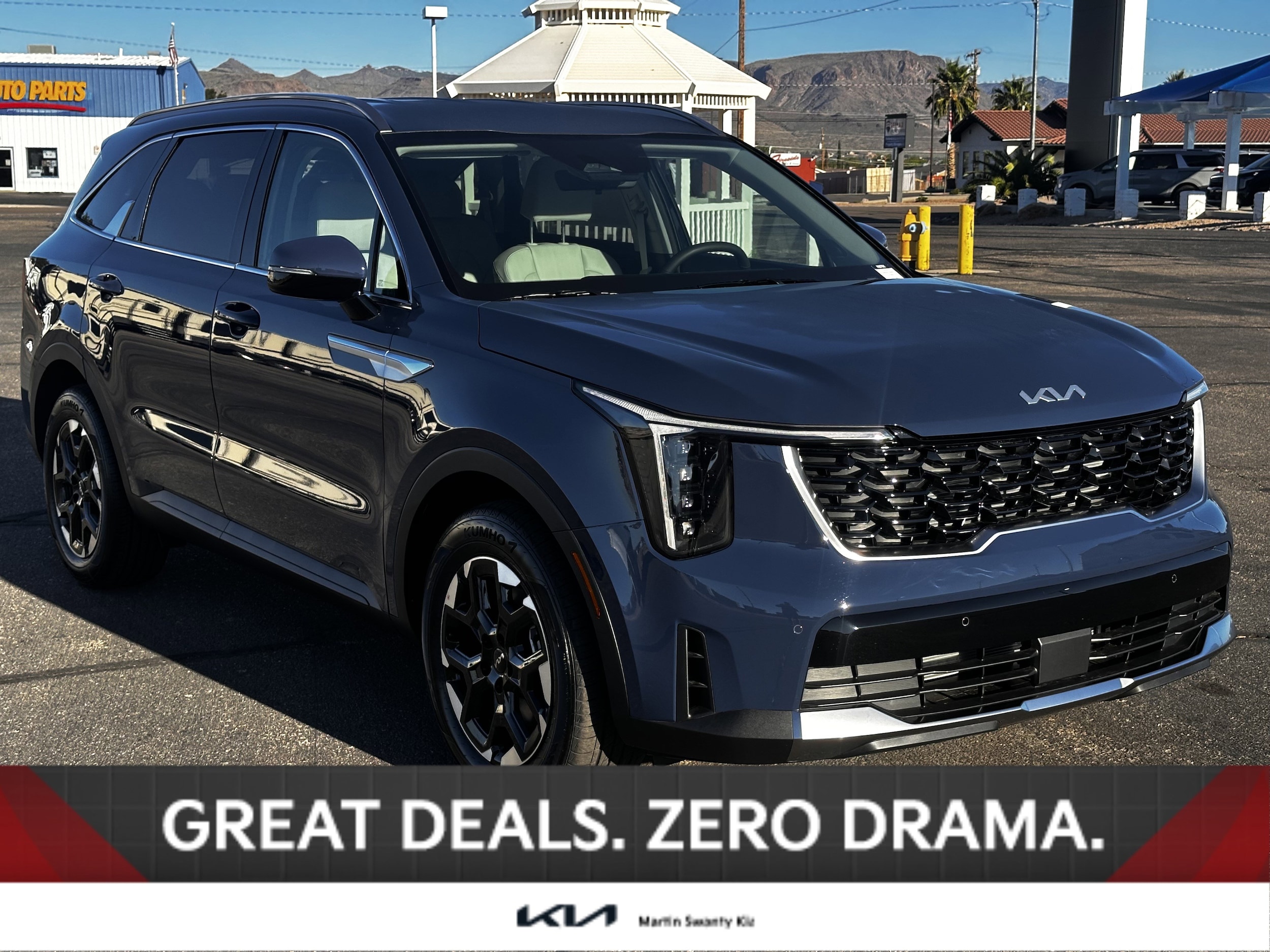 2026 Kia Sorento S's photo