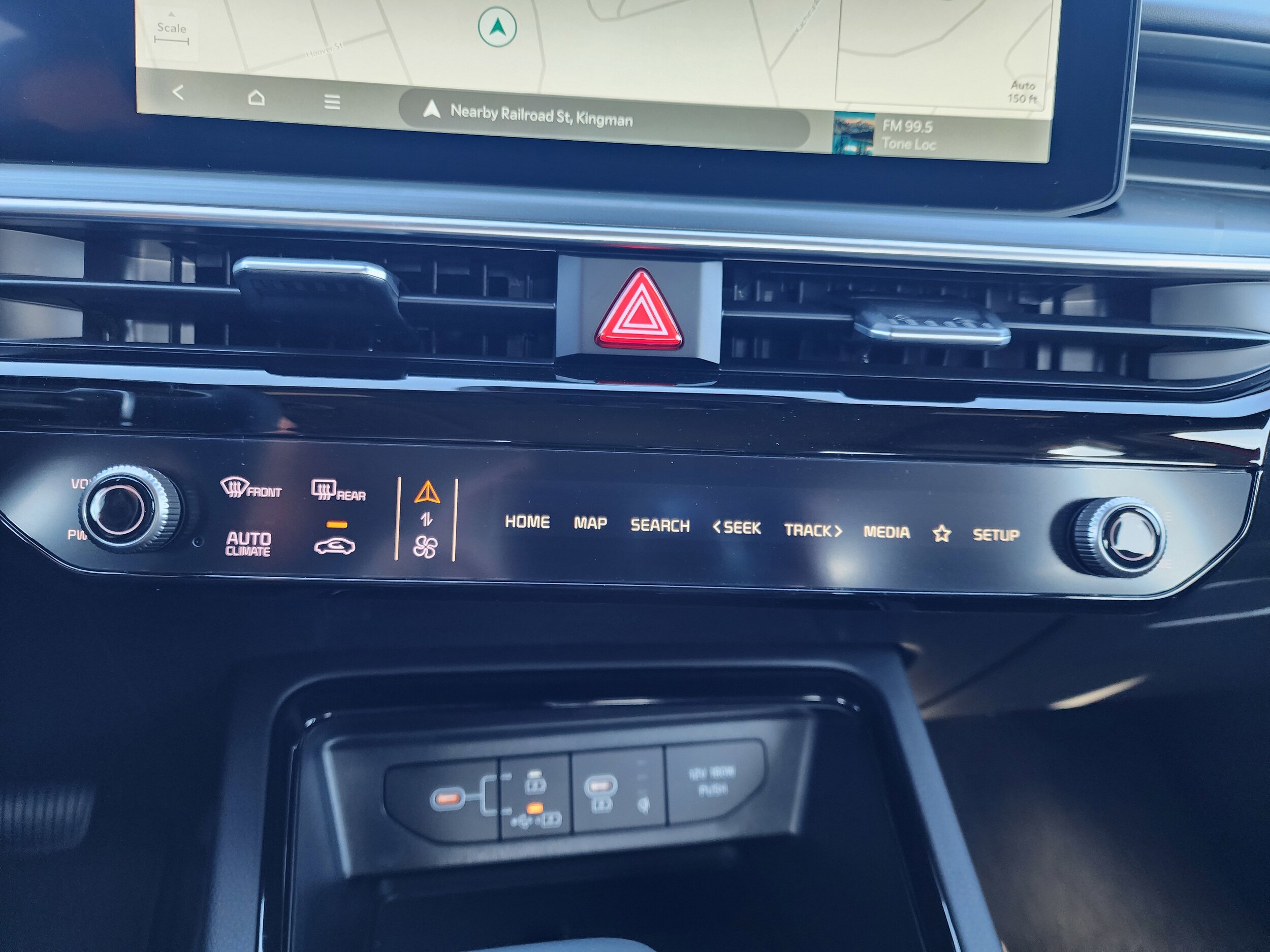2026 Kia K5 GT - Photo 22