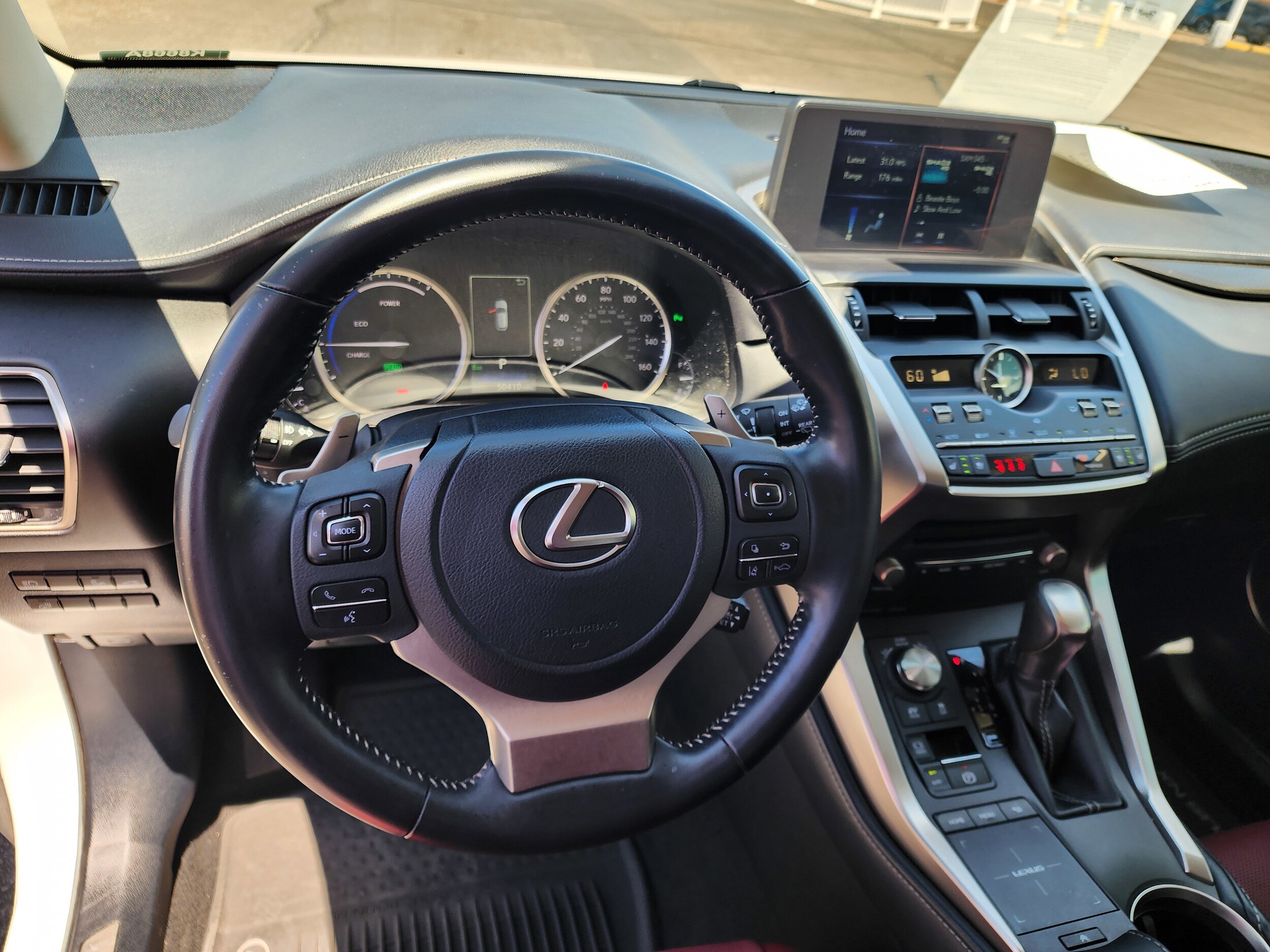 2021 Lexus NX 300h photo 2