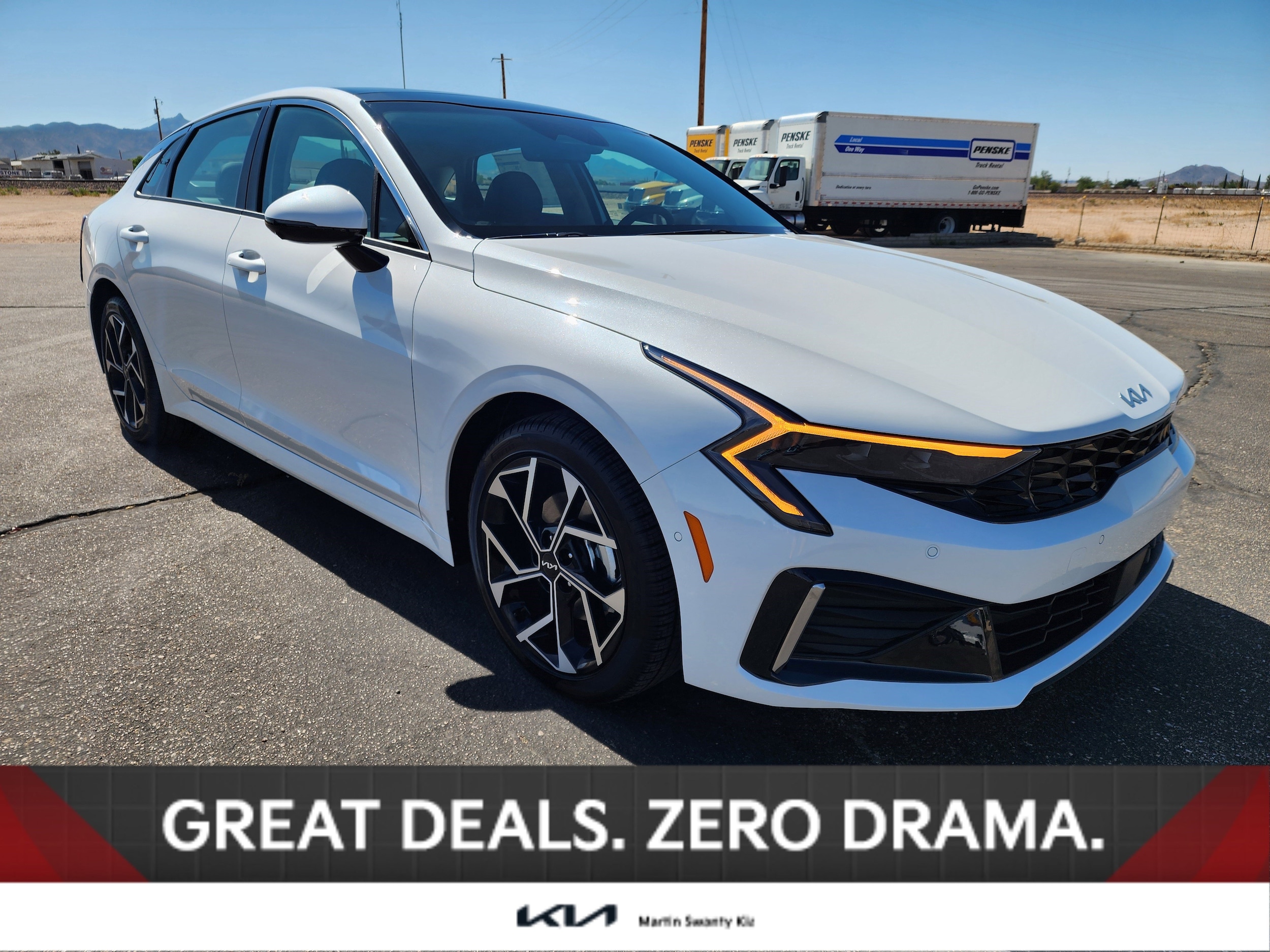 2026 Kia K5 EX's photo