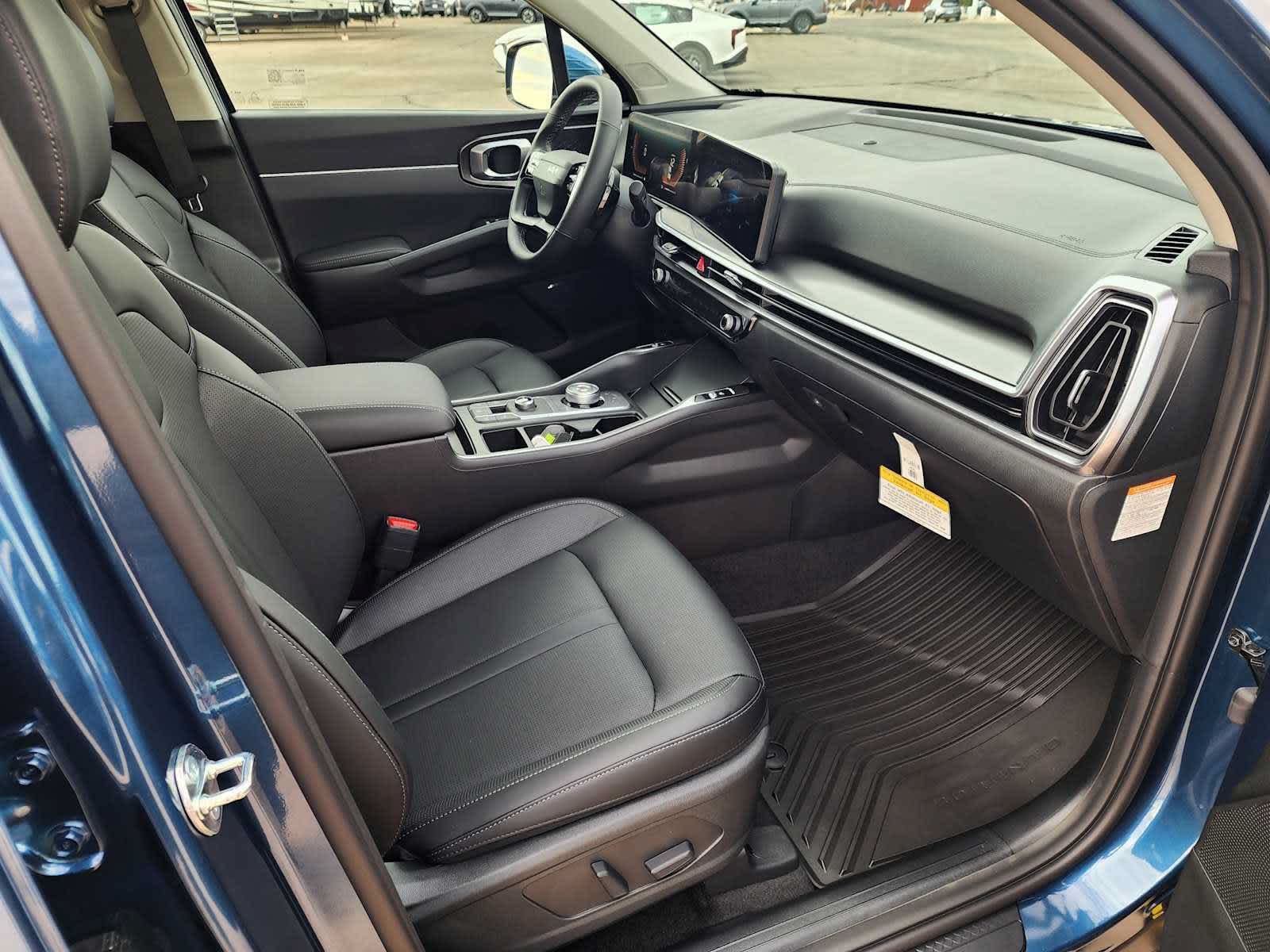 2026 Kia Sorento EX Hybrid - Photo 10