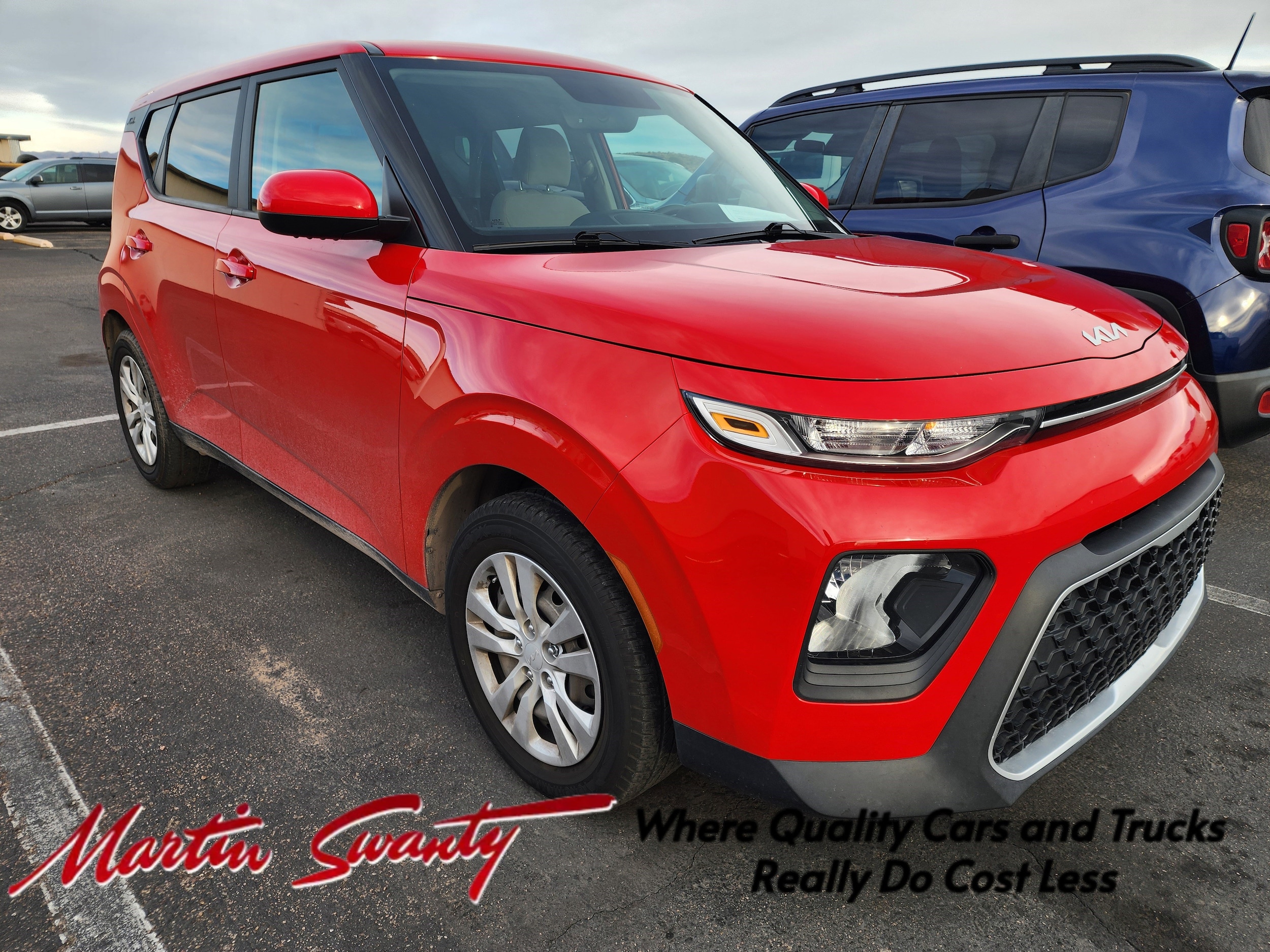 2022 Kia Soul LX's photo