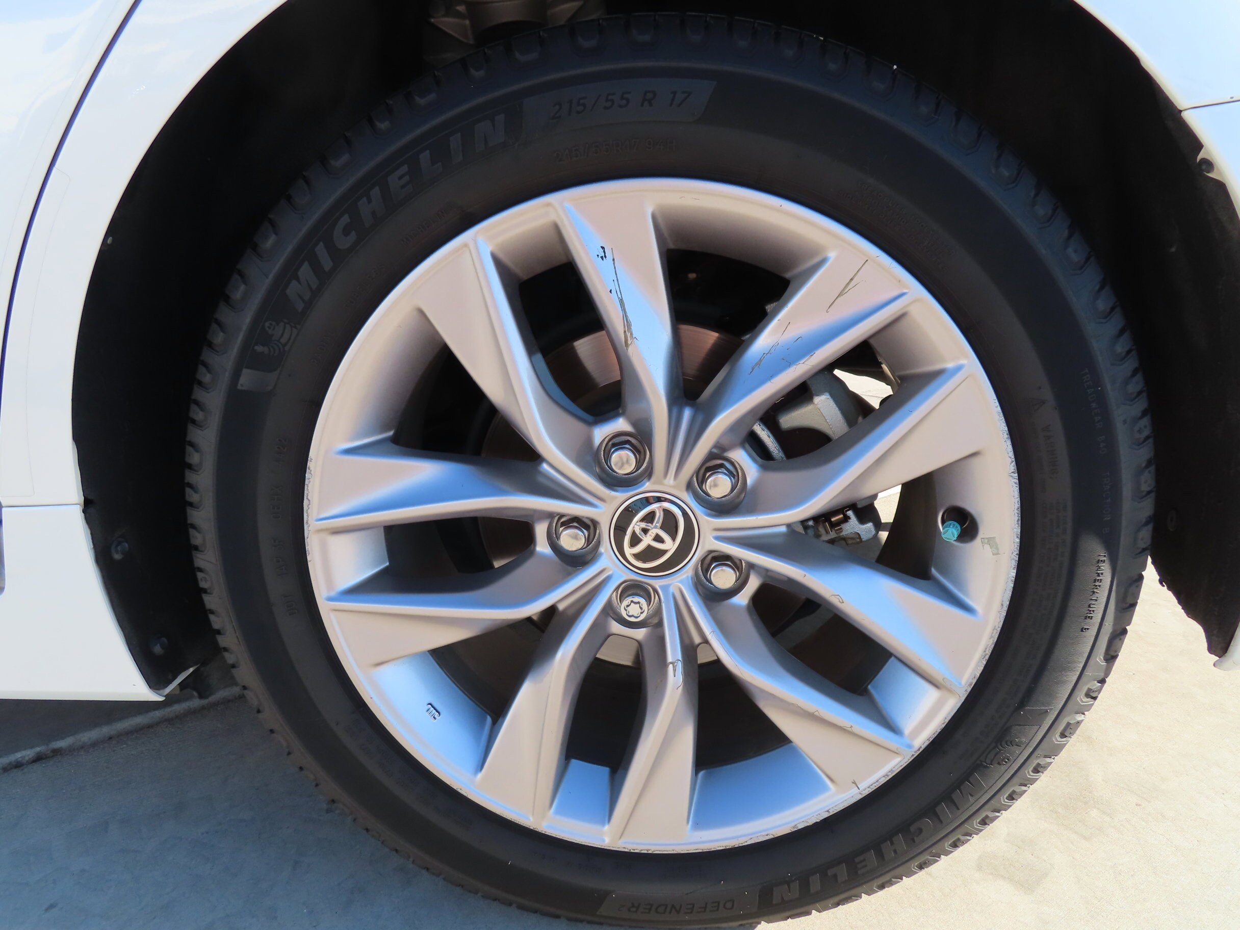 2021 Toyota Avalon XLE - Photo 6