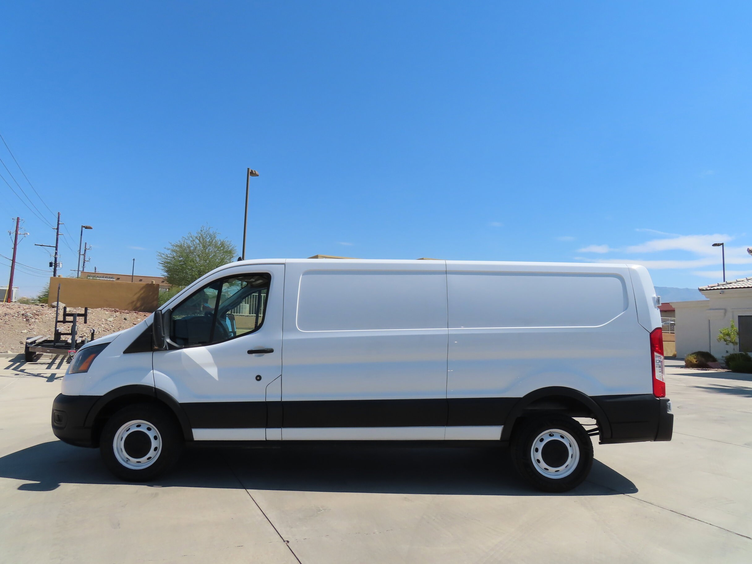 2021 Ford Transit photo 4