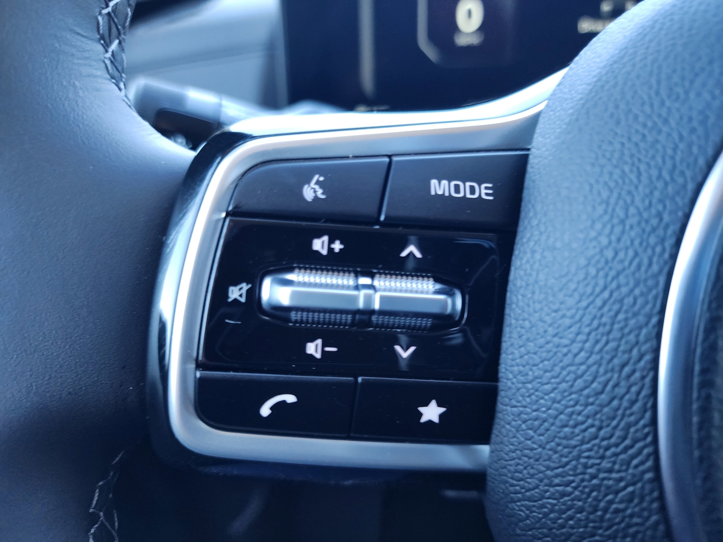 2026 Kia Carnival SX Prestige - Photo 18