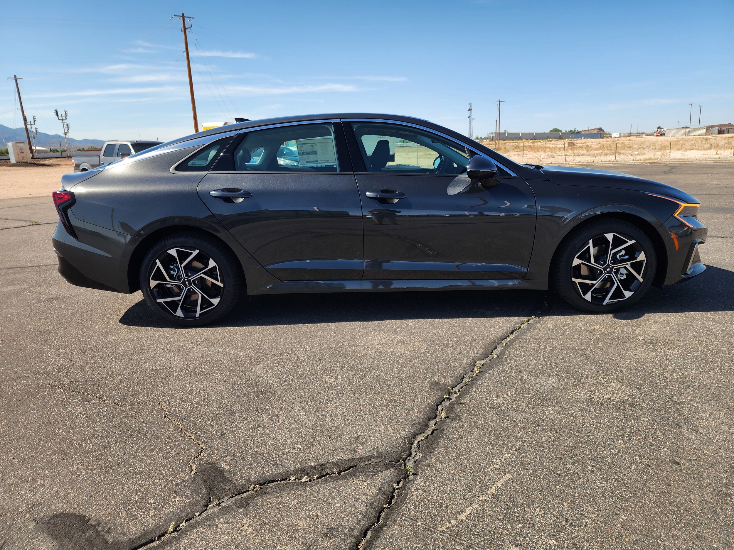 2025 Kia K5 EX photo 4