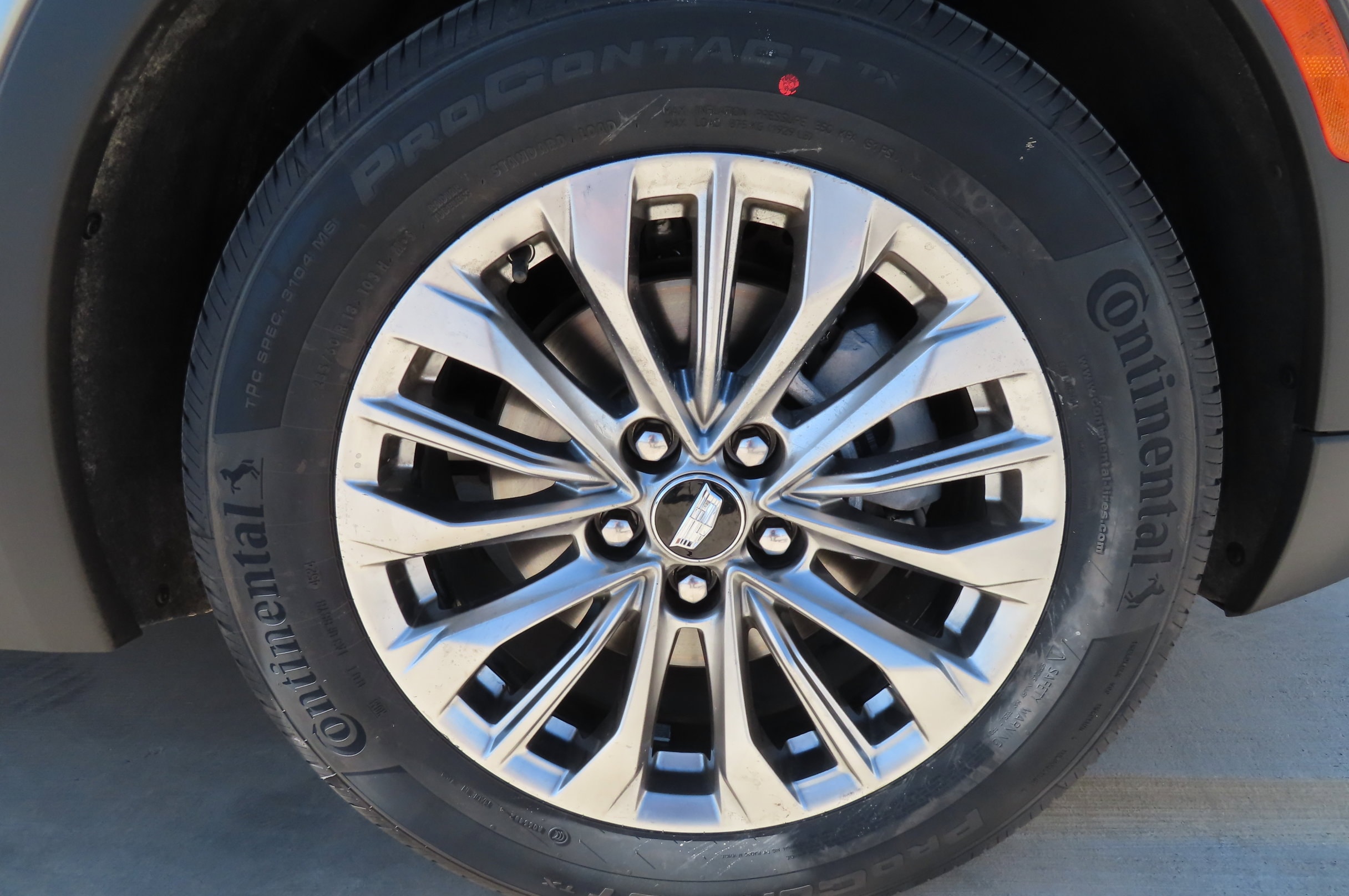 2024 Cadillac XT4 Premium Luxury - Photo 11