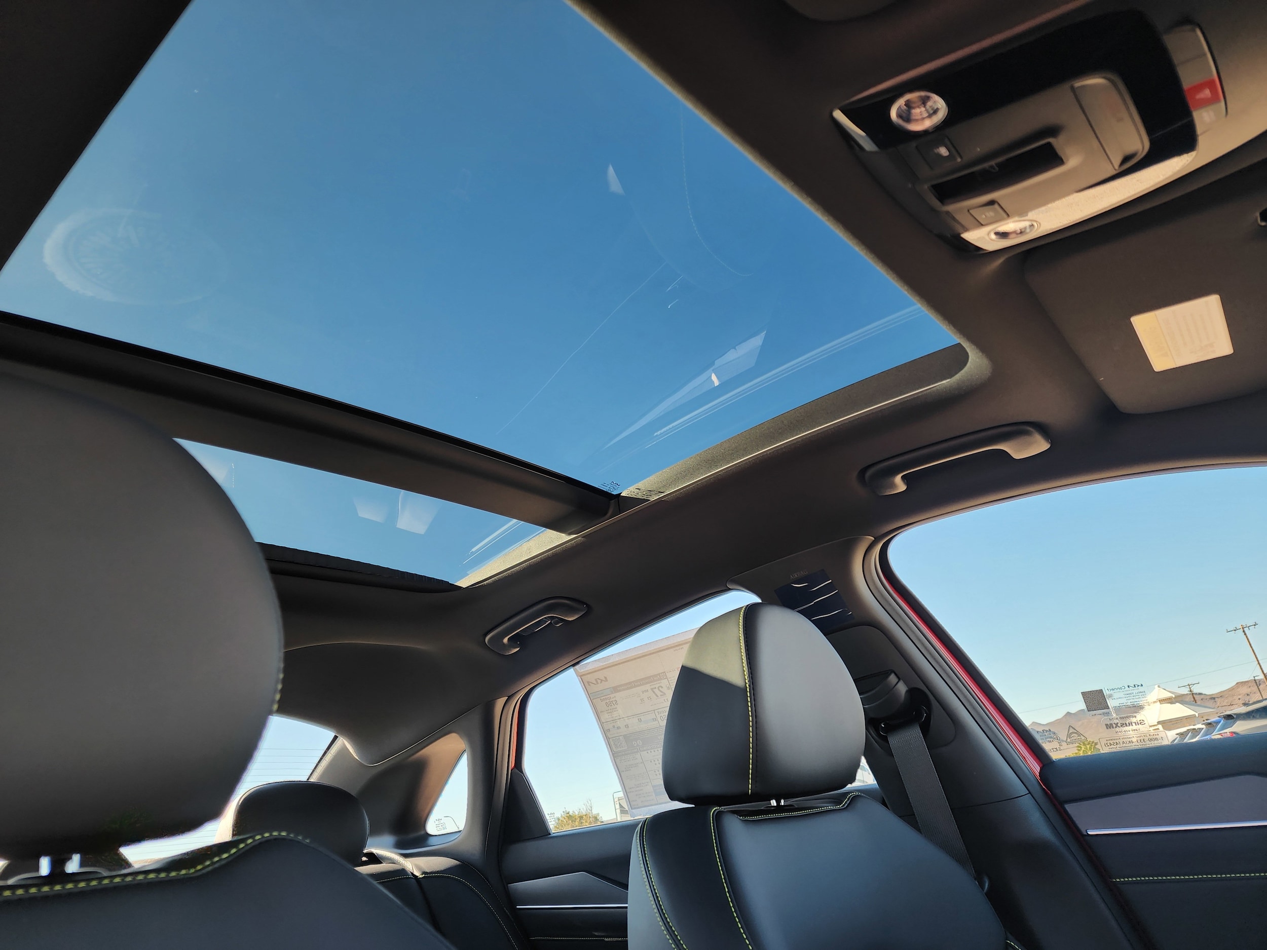 2026 Kia K5 GT - Photo 10