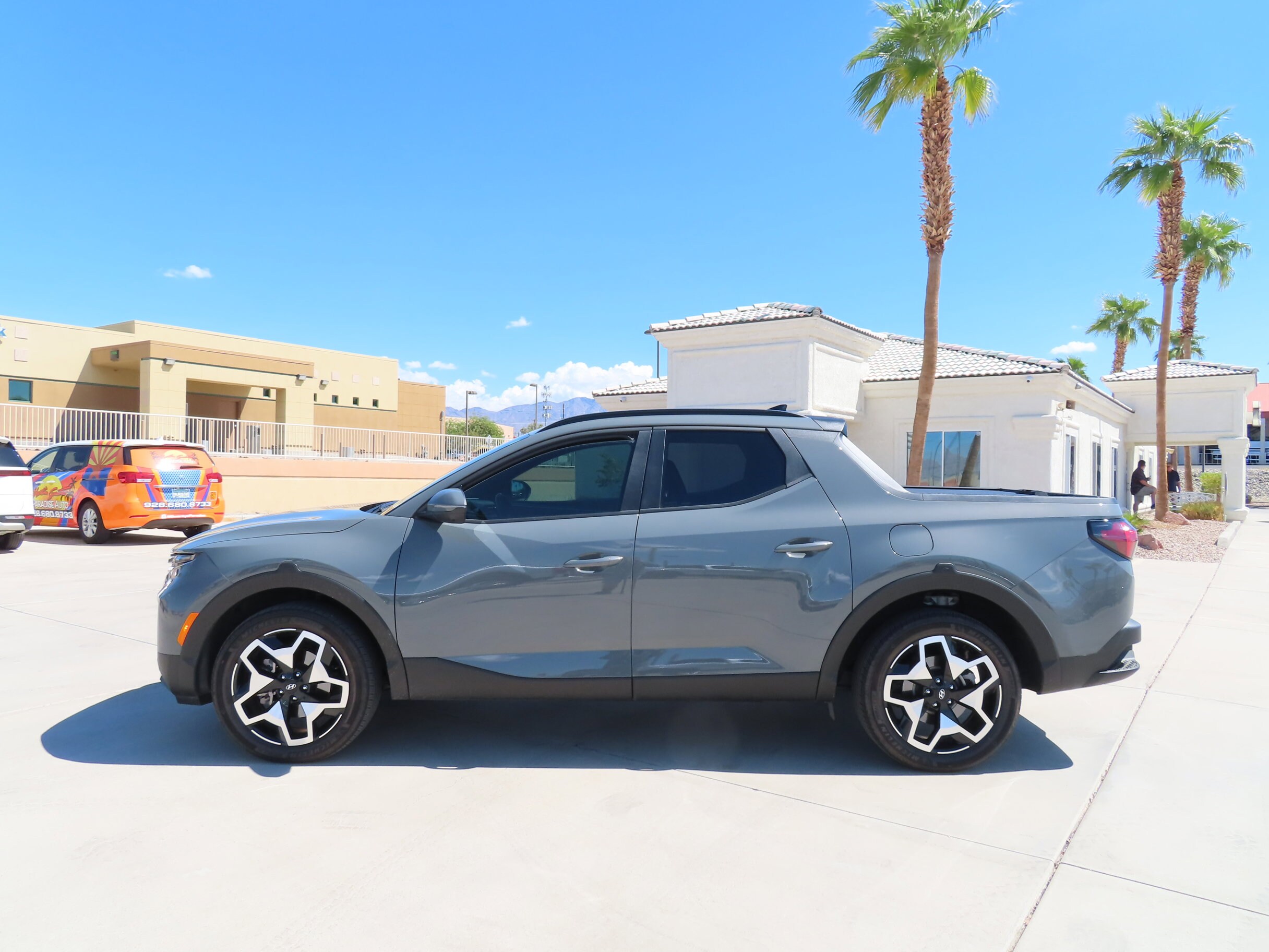 2022 Hyundai Santa Cruz Limited photo 3