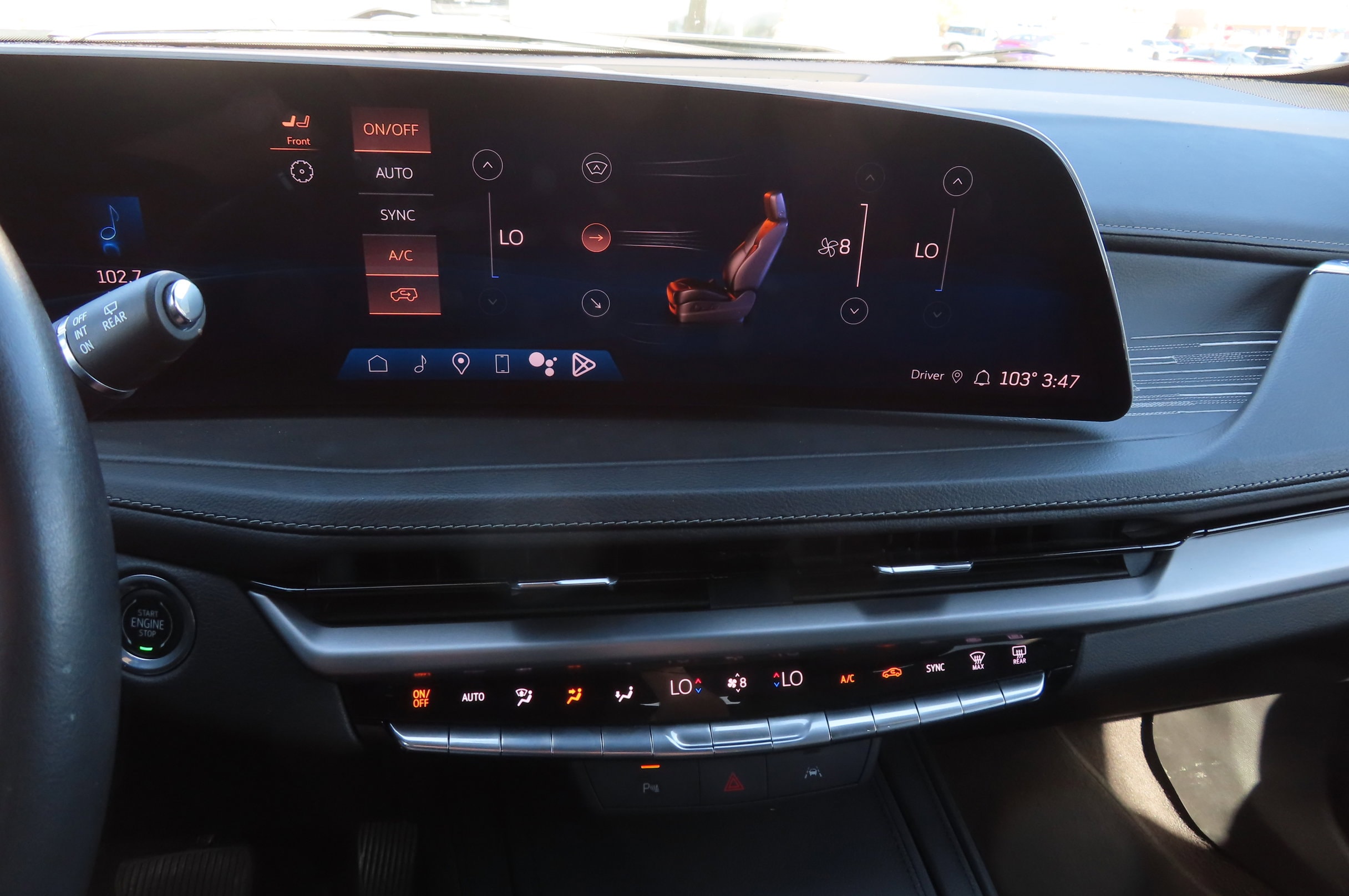 2024 Cadillac XT4 Premium Luxury - Photo 24