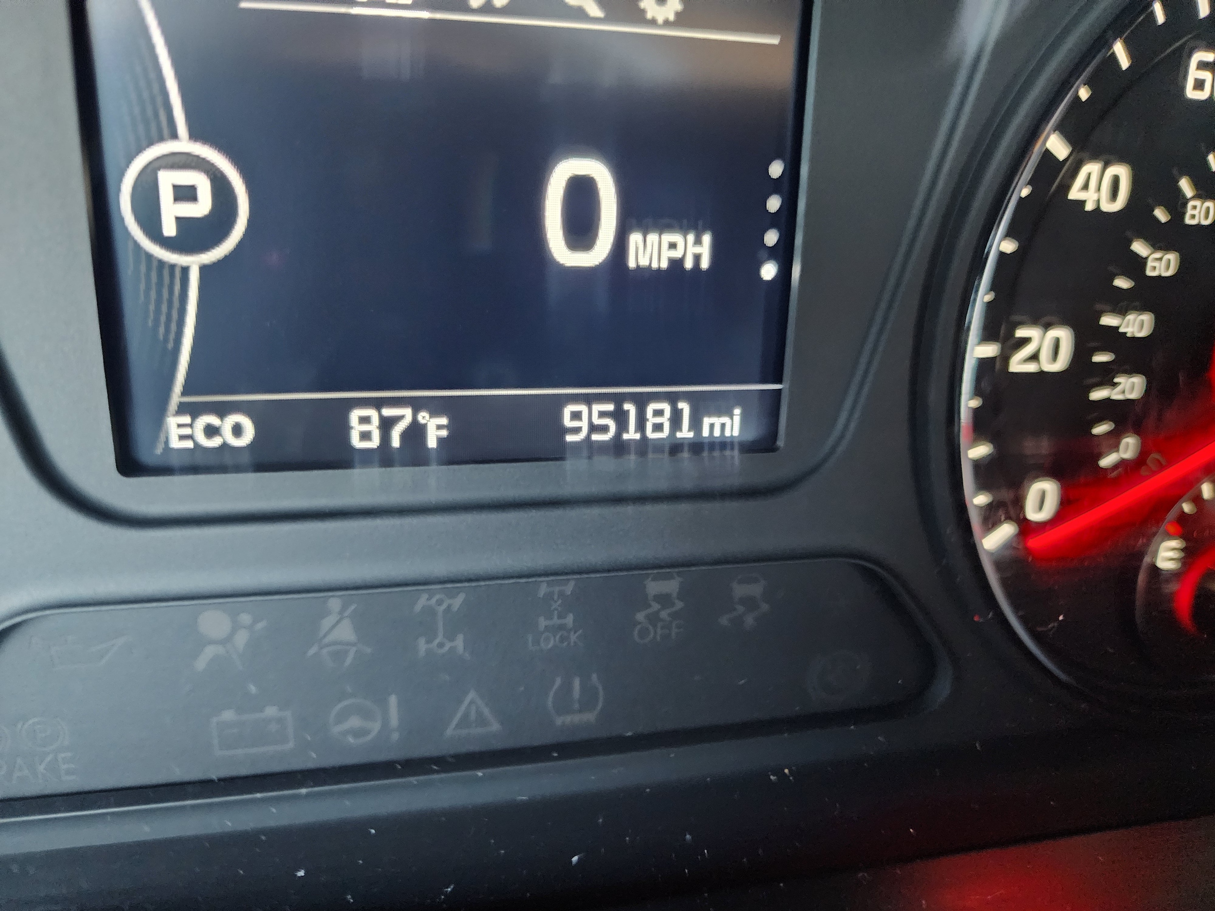 2017 Kia Sorento LX - Photo 22