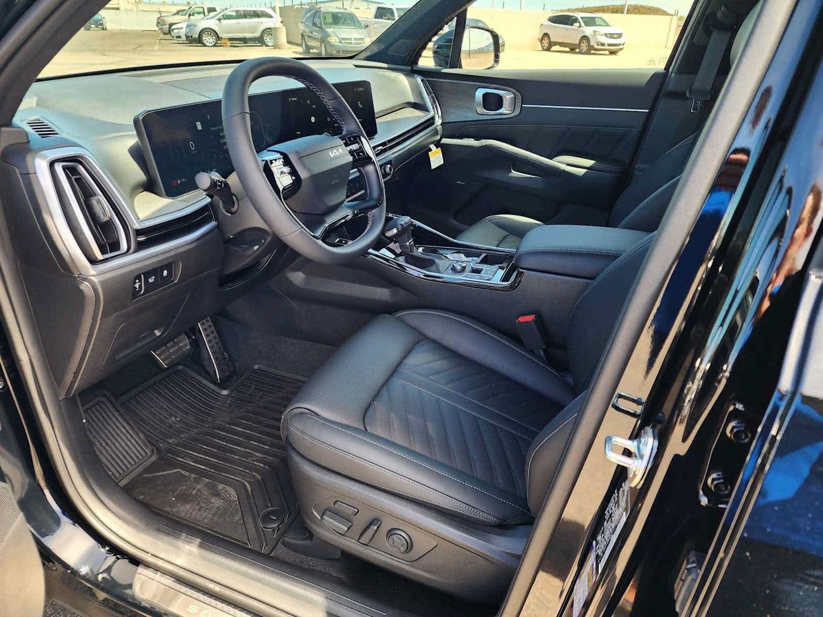 2026 Kia Sorento X-Line SX Prestige - Photo 14