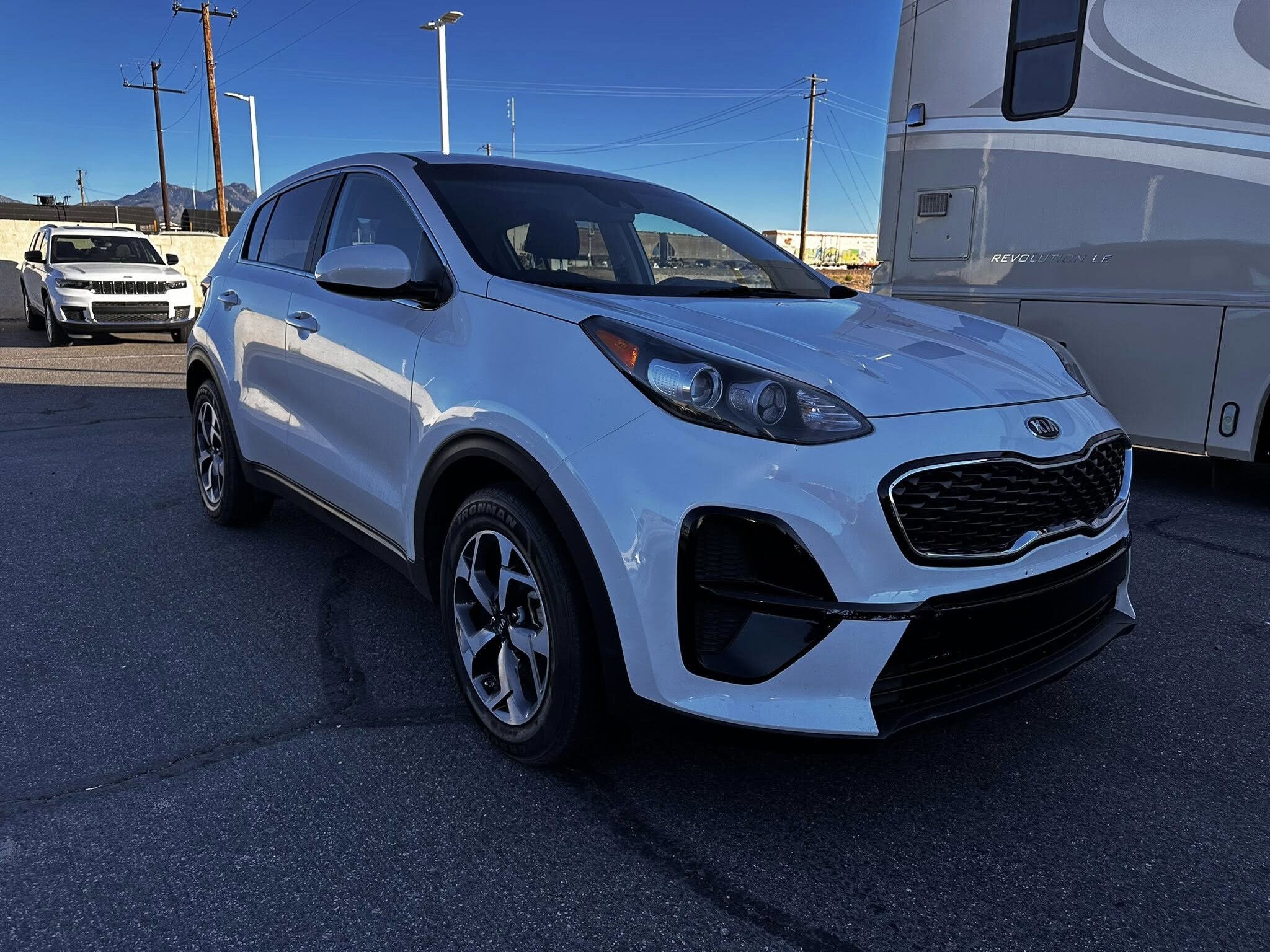 2021 Kia Sportage LX photo 2