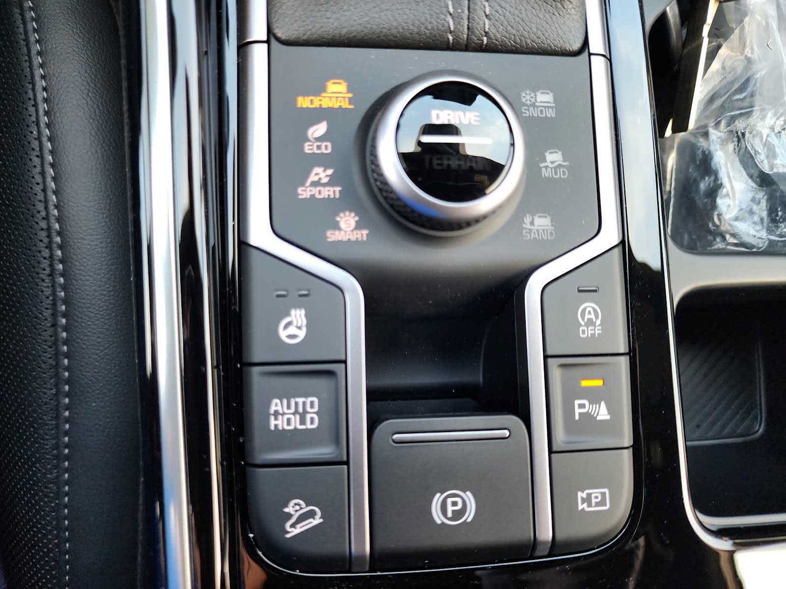 2026 Kia Sorento X-Line SX Prestige - Photo 24
