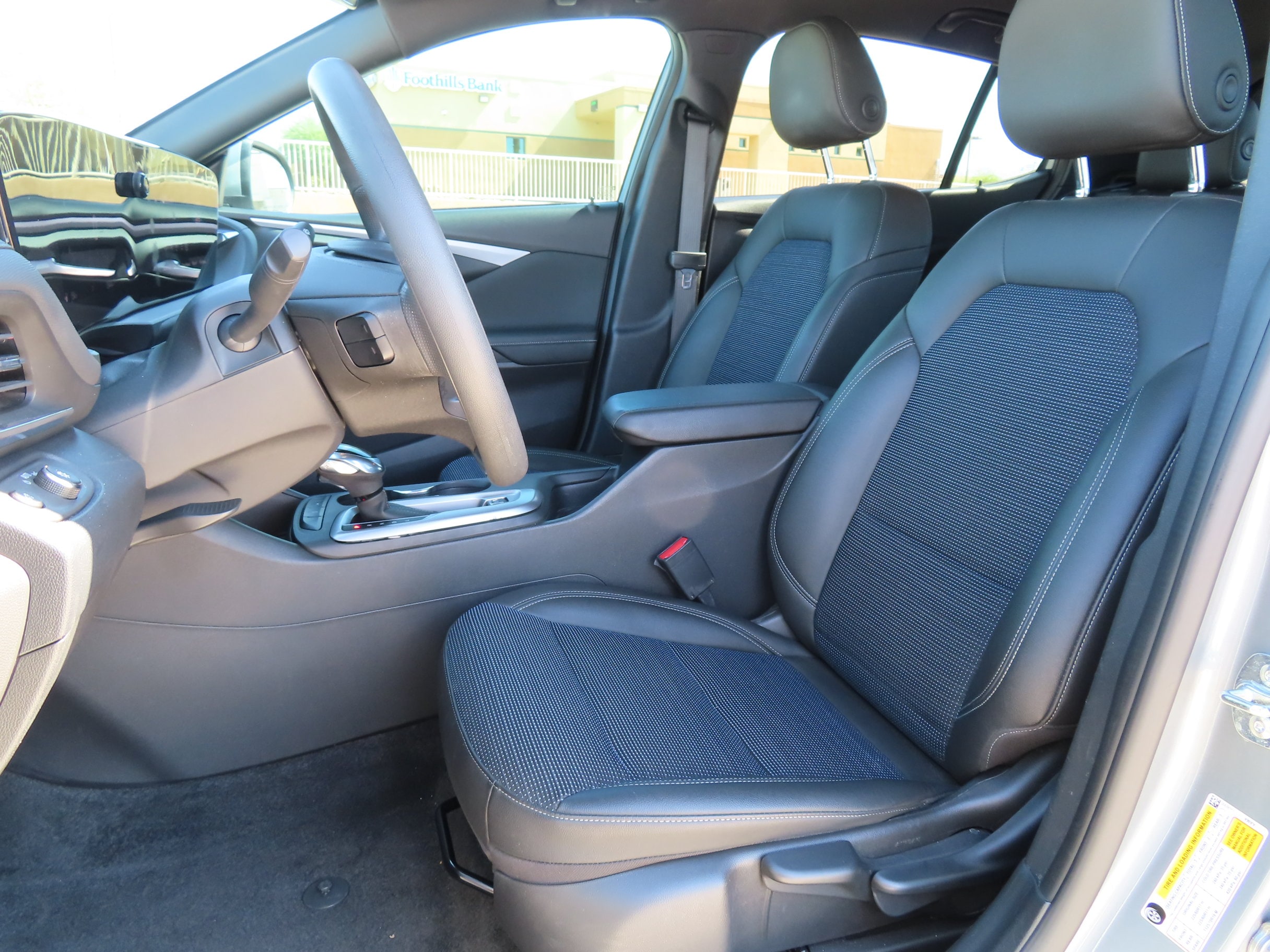 2025 Buick Envista Preferred - Photo 12
