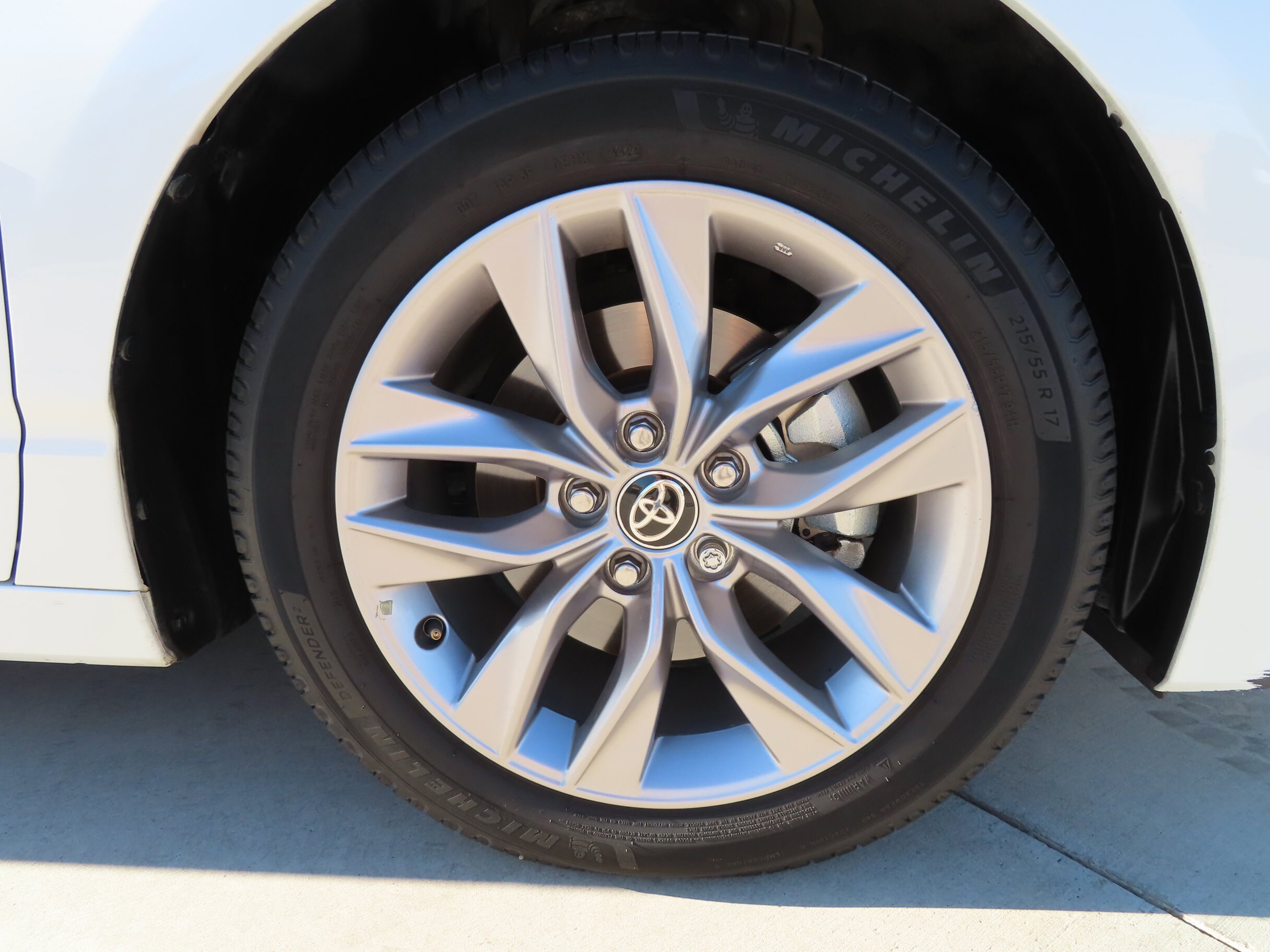 2021 Toyota Avalon XLE - Photo 11